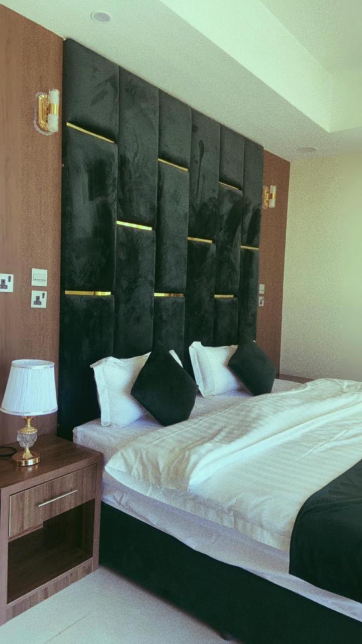 Two-Bedroom Suite photo 2