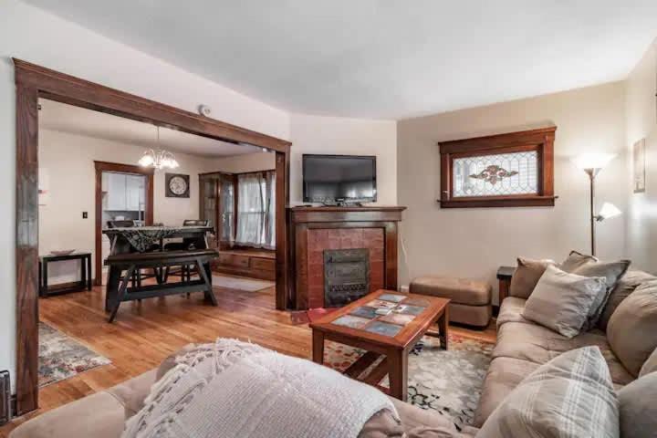 Apartment photo 1