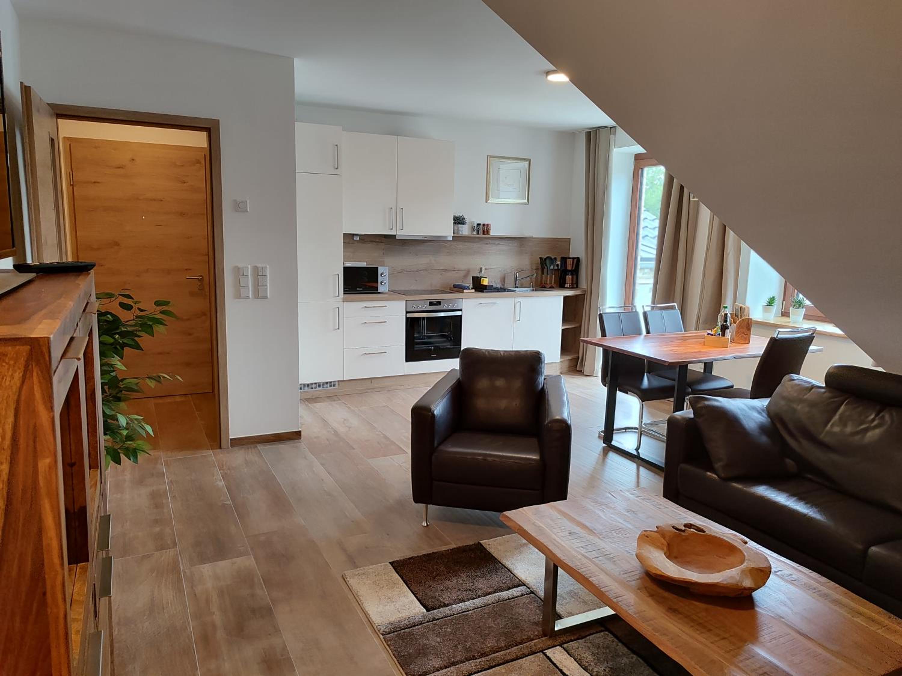 One-Bedroom Apartment with Balcony photo 1