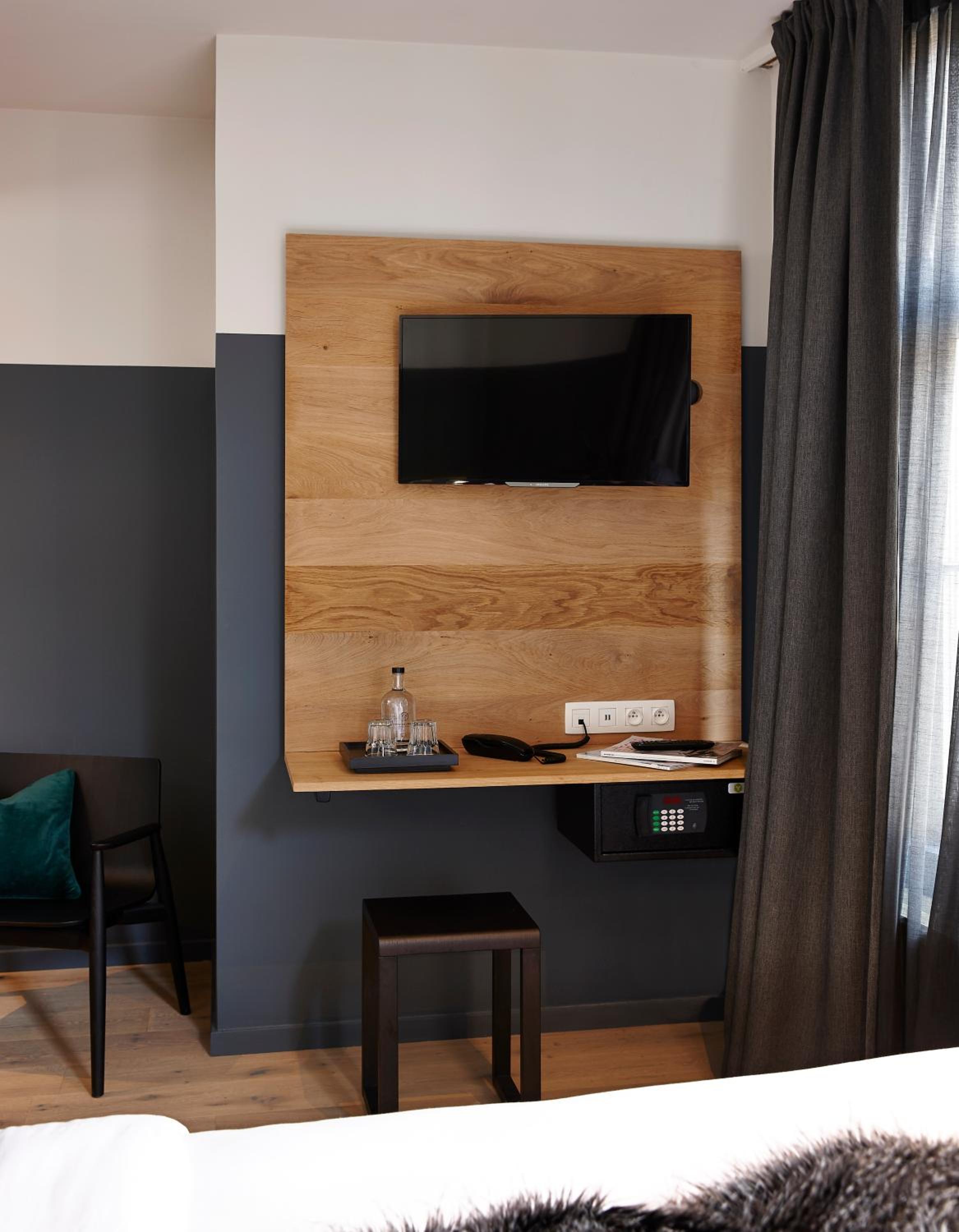 Standard Double Room - Photo 5