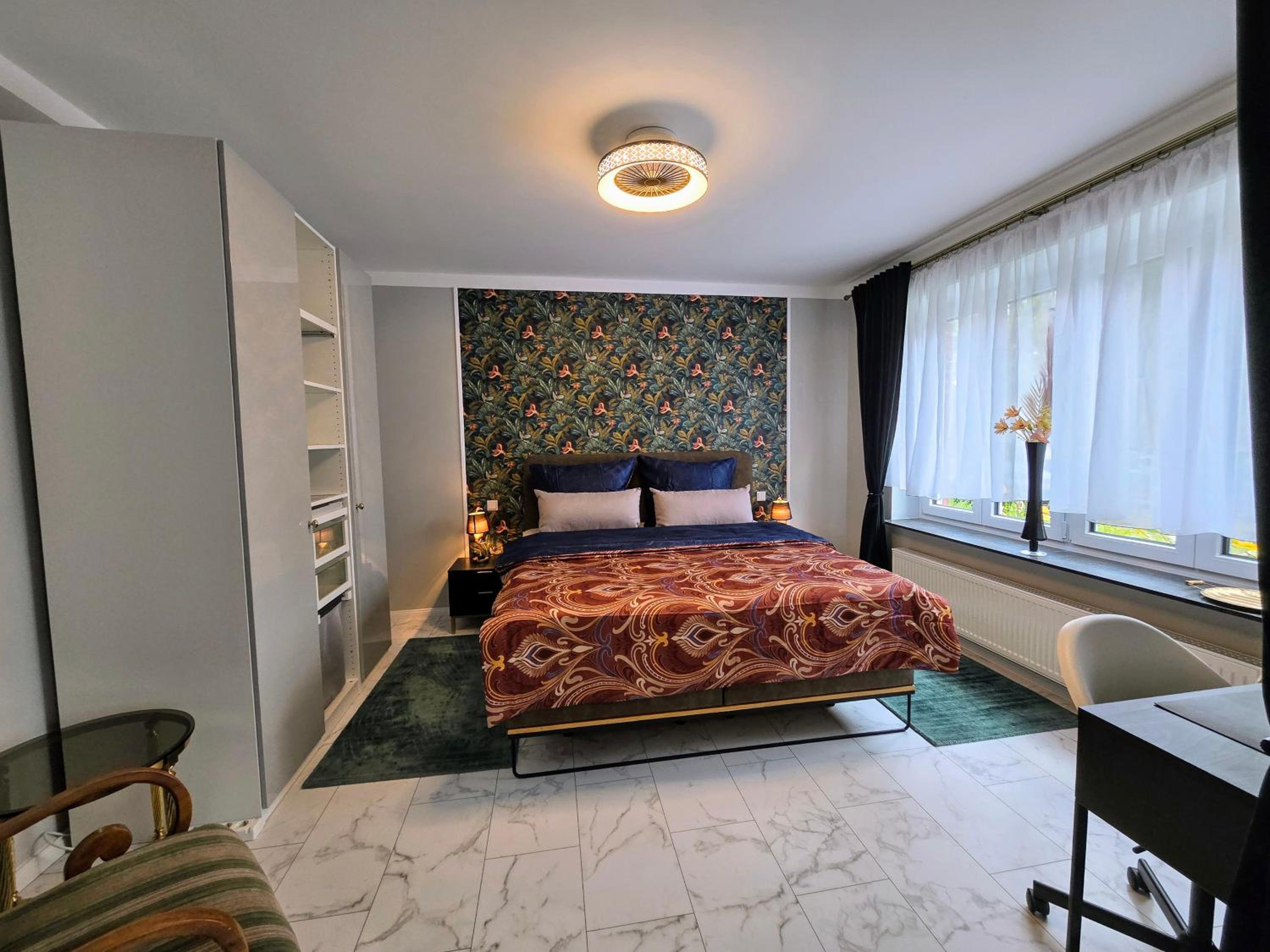 One-Bedroom Apartment with Garden photo 1