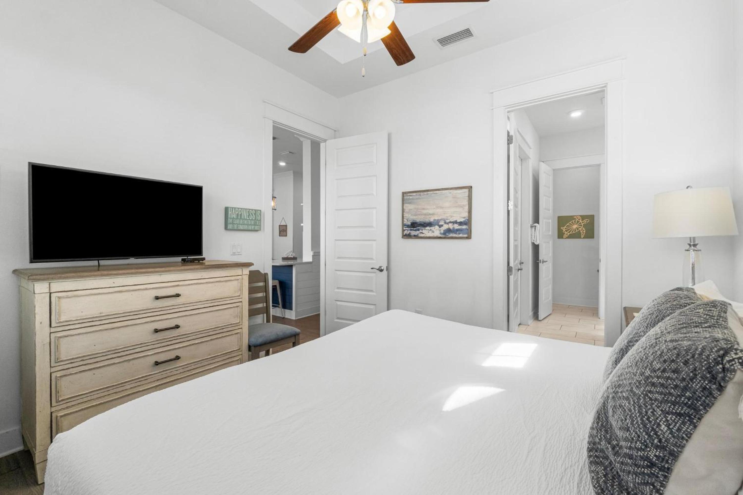 Two-Bedroom Townhouse photo 2