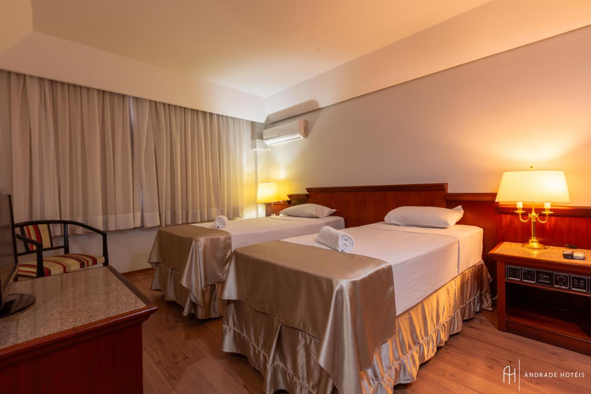Standard Twin Room - Photo 3