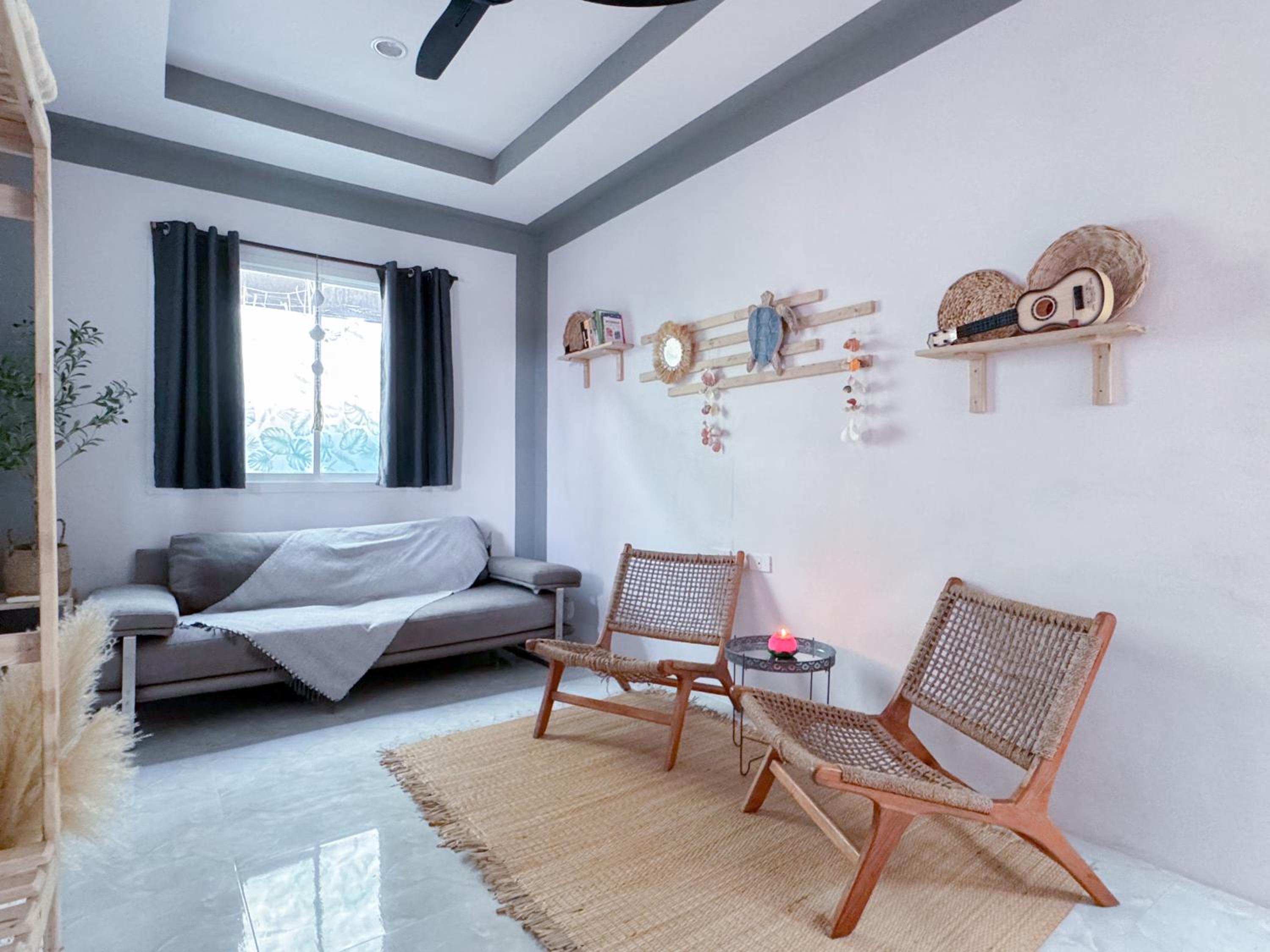 Family Suite with Balcony - Photo 2
