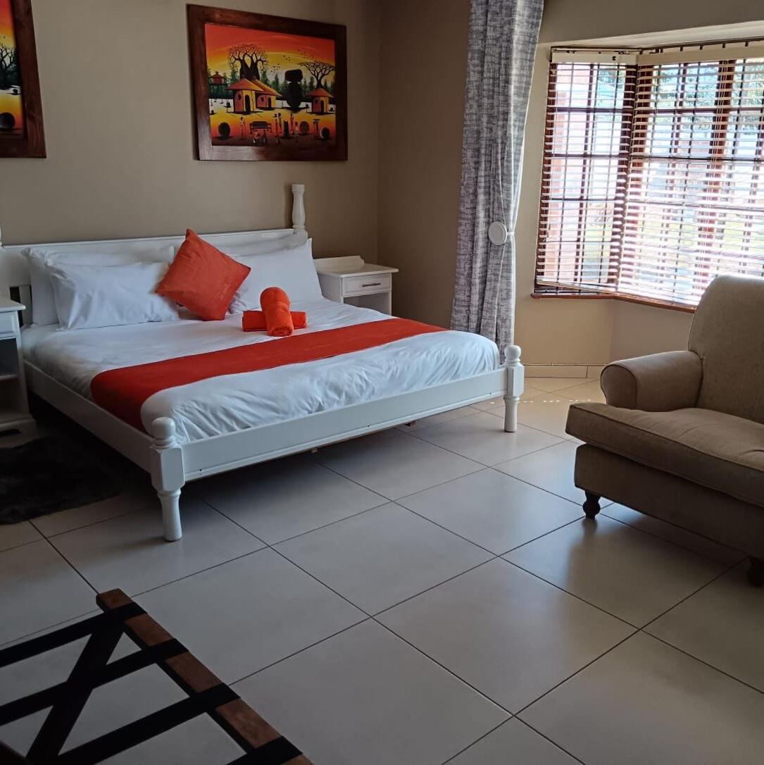 Deluxe Queen Room photo 1