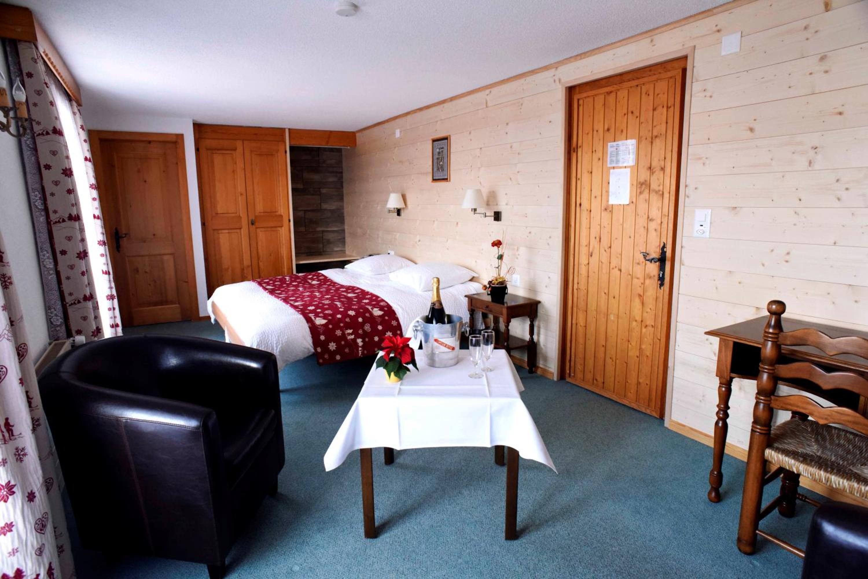 Twin Room - South photo 3
