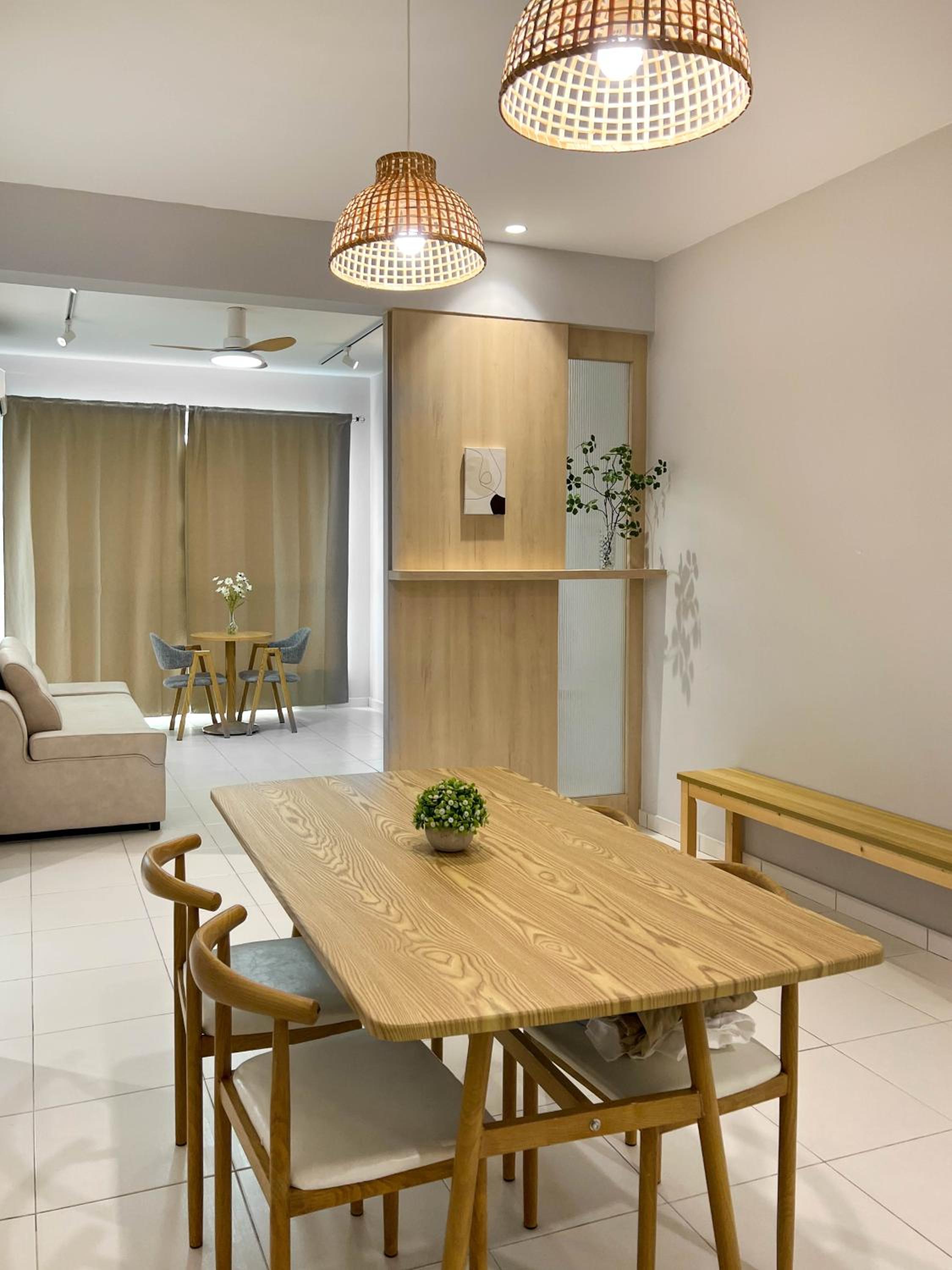 Three-Bedroom Apartment with View photo 2