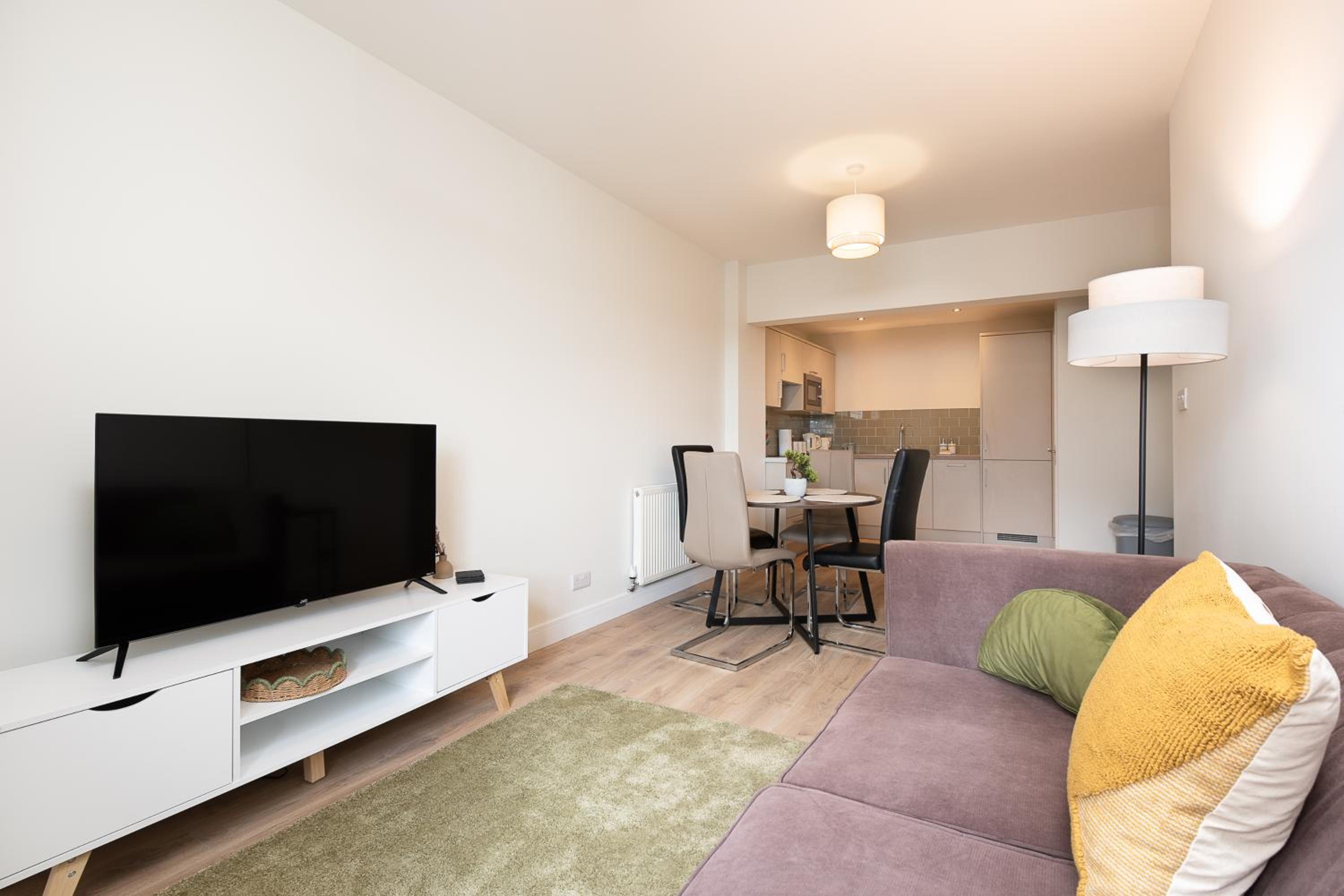 Apartment photo 1