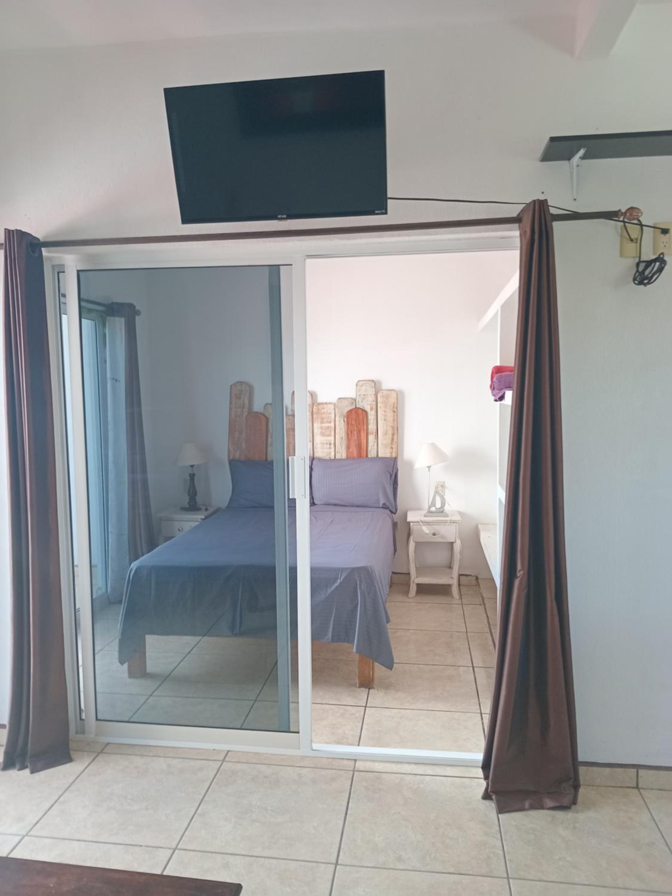 One-Bedroom Bungalow photo 1