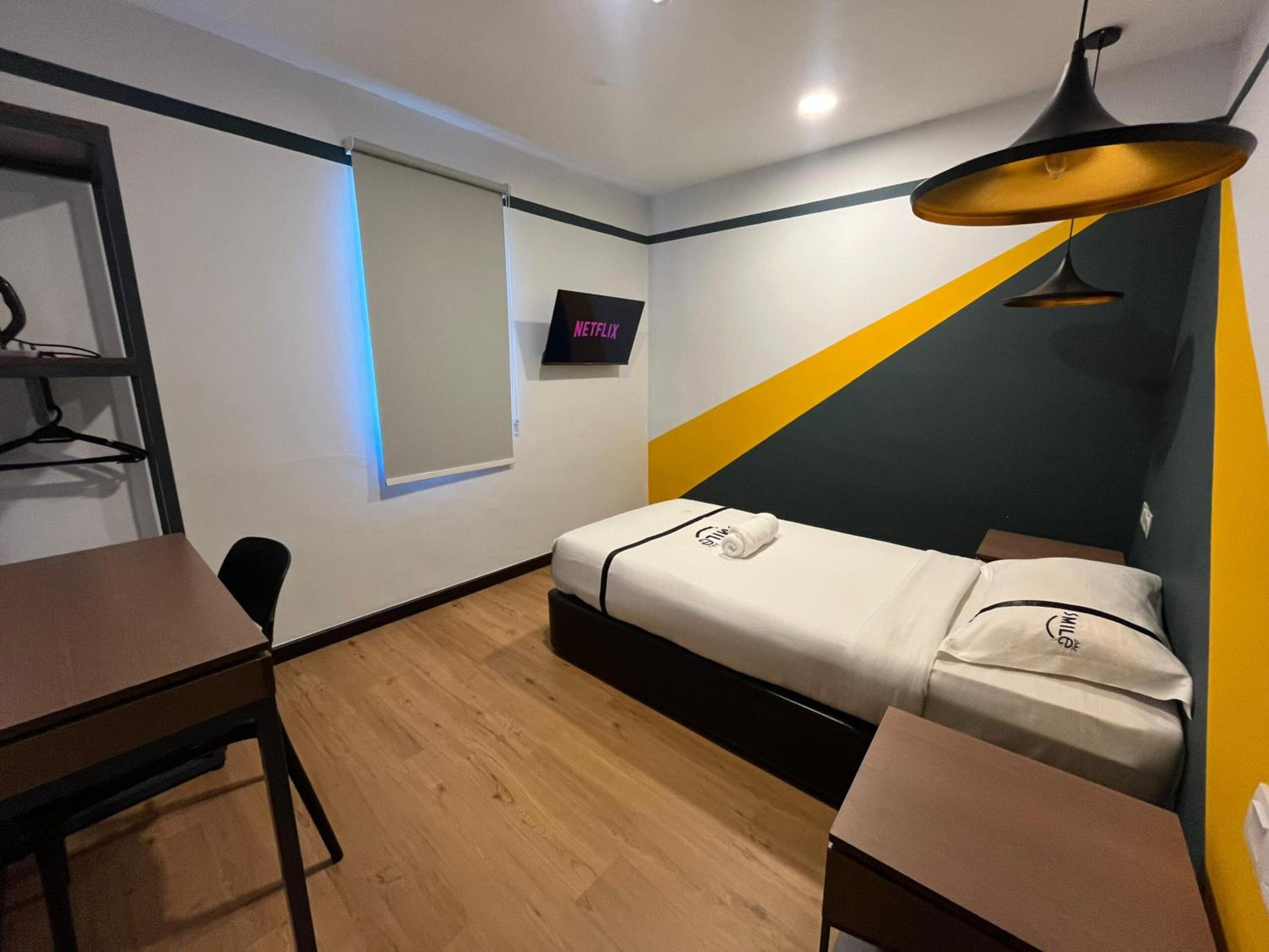 Single Room photo 2