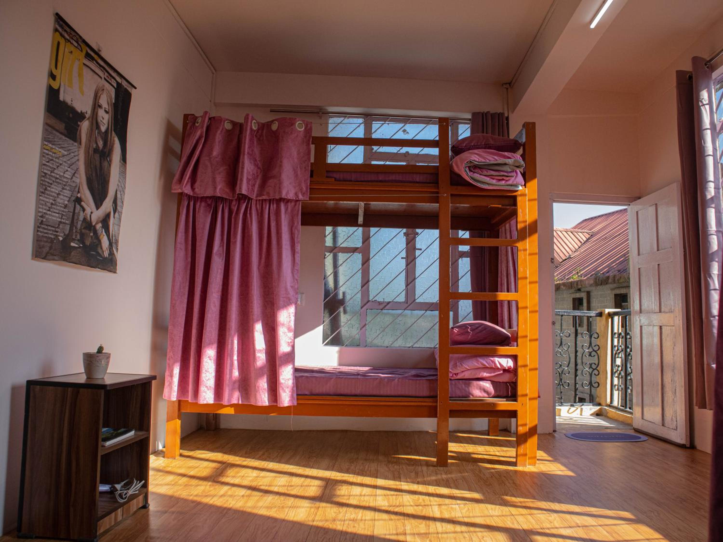 Bunk Bed in Female Dormitory Room   photo 3