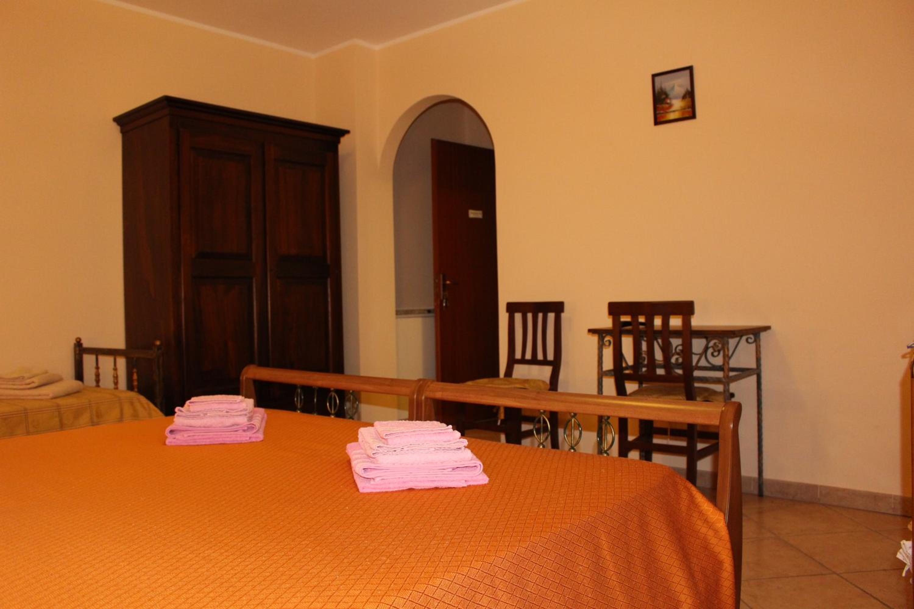 Quadruple Room with Balcony photo 3