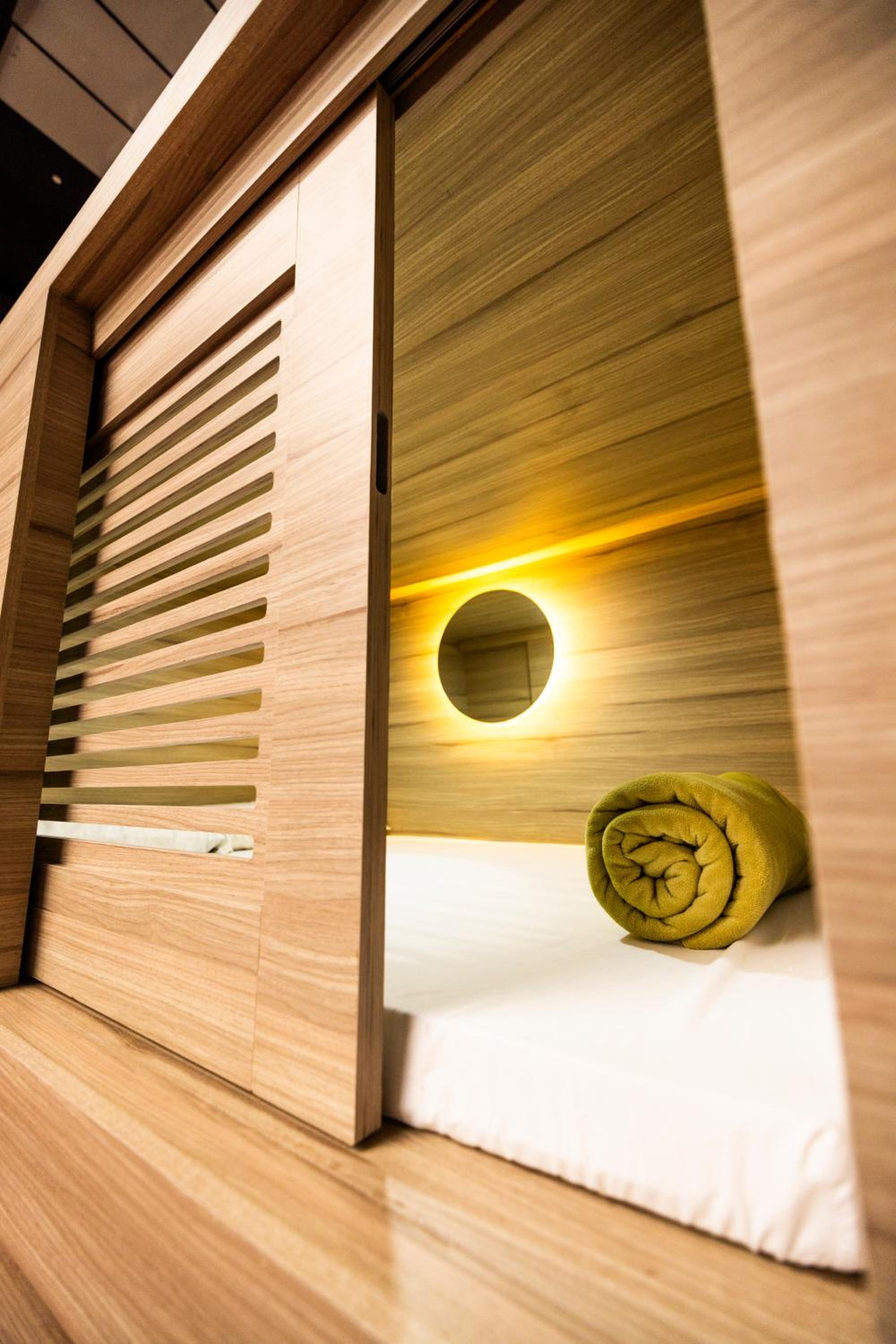 Housing Capsule photo 3