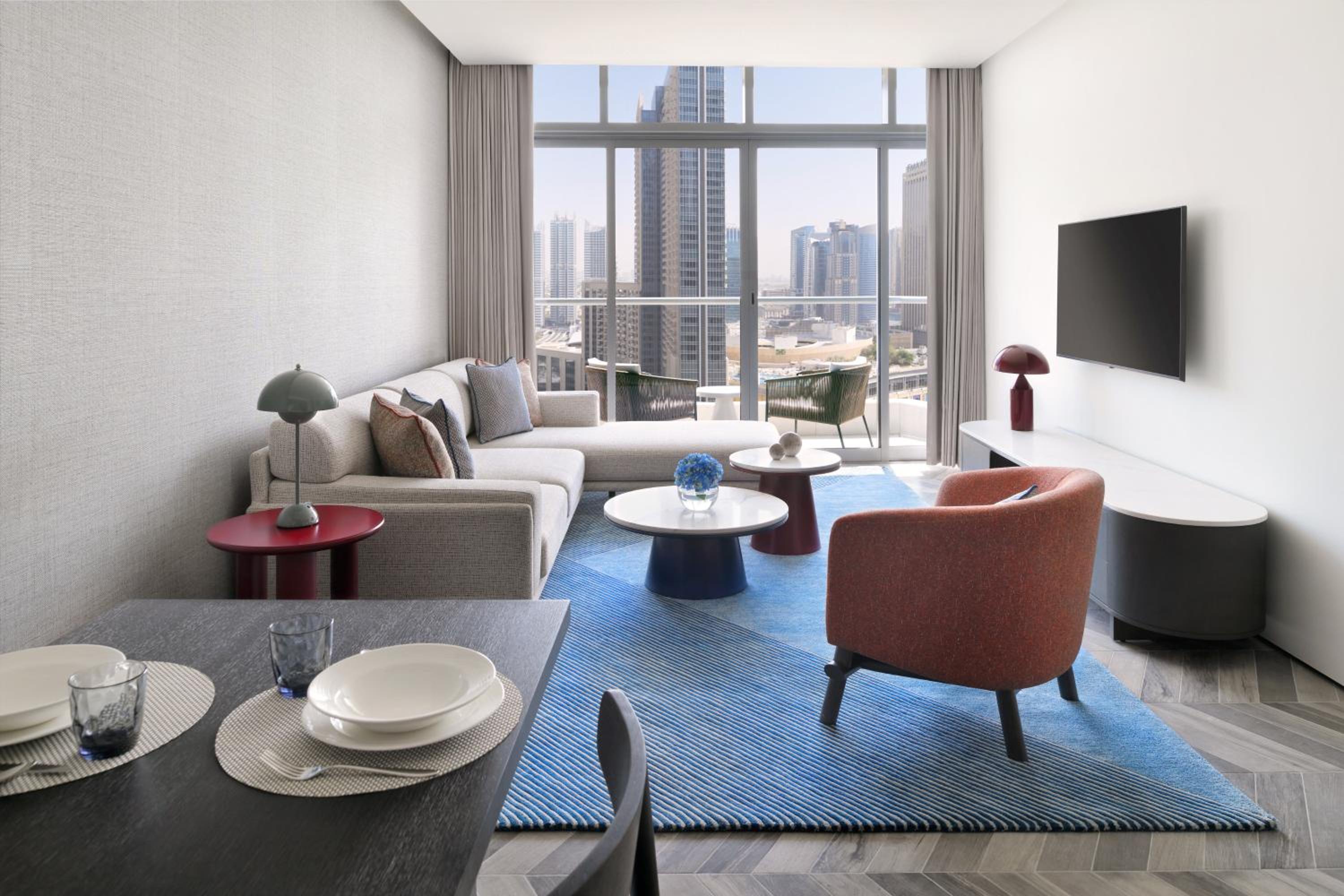Three-Bedroom Residence with Balcony and Marina View - Photo 1