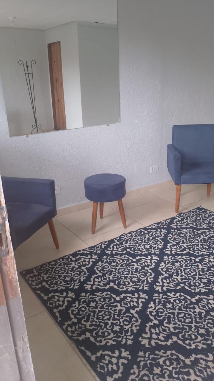One-Bedroom House photo 1