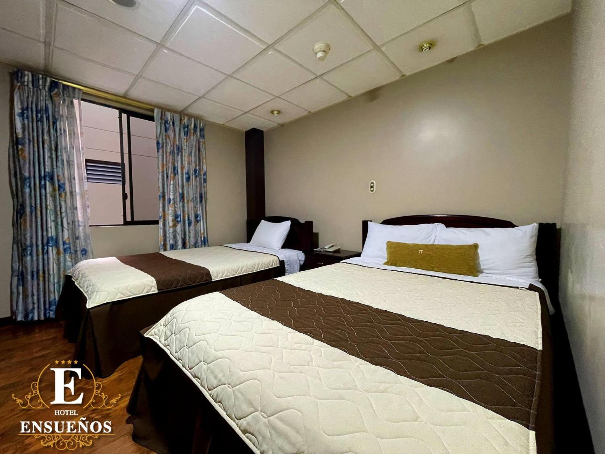 Triple Room with Bathroom photo 1
