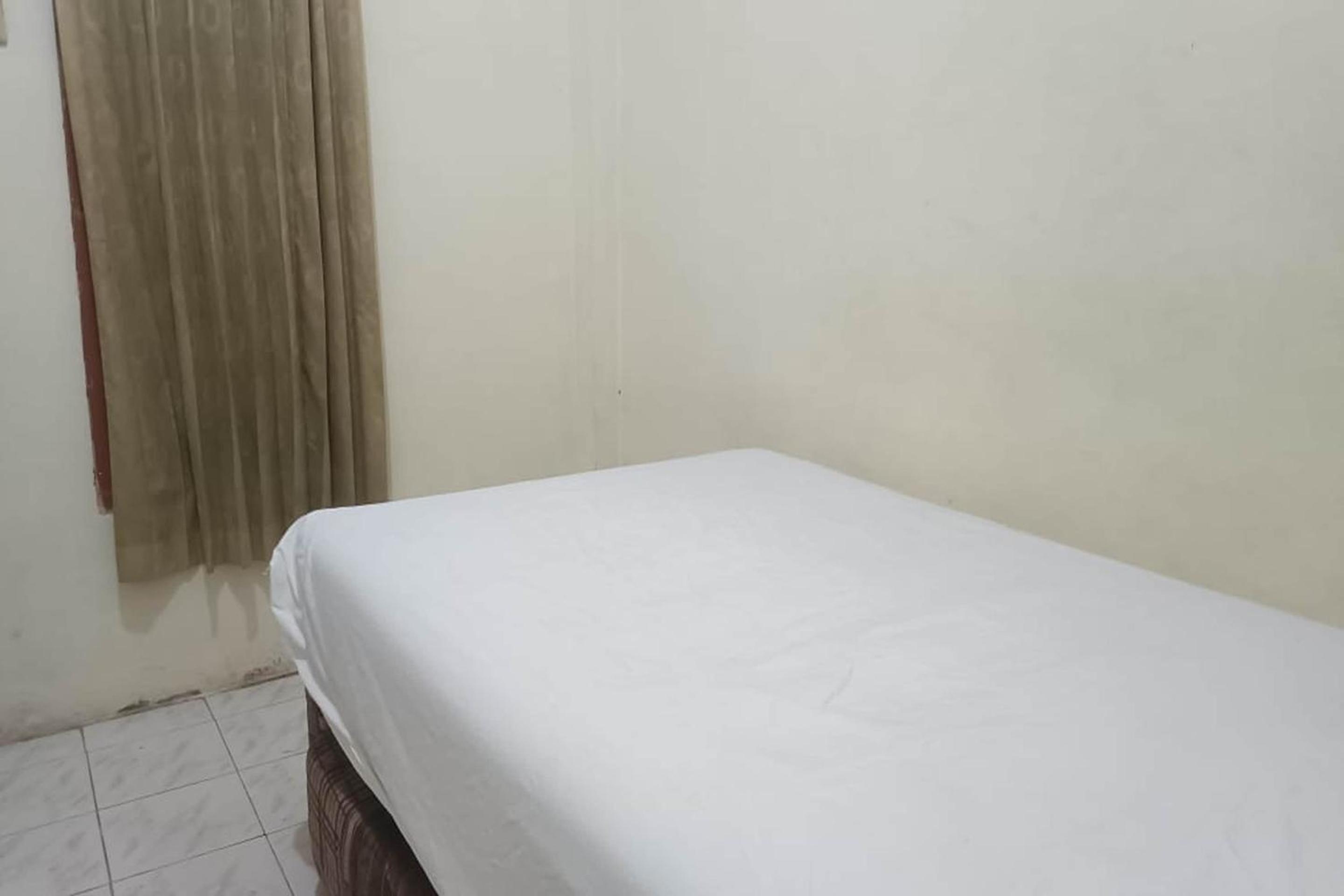 Standard Single Room photo 2