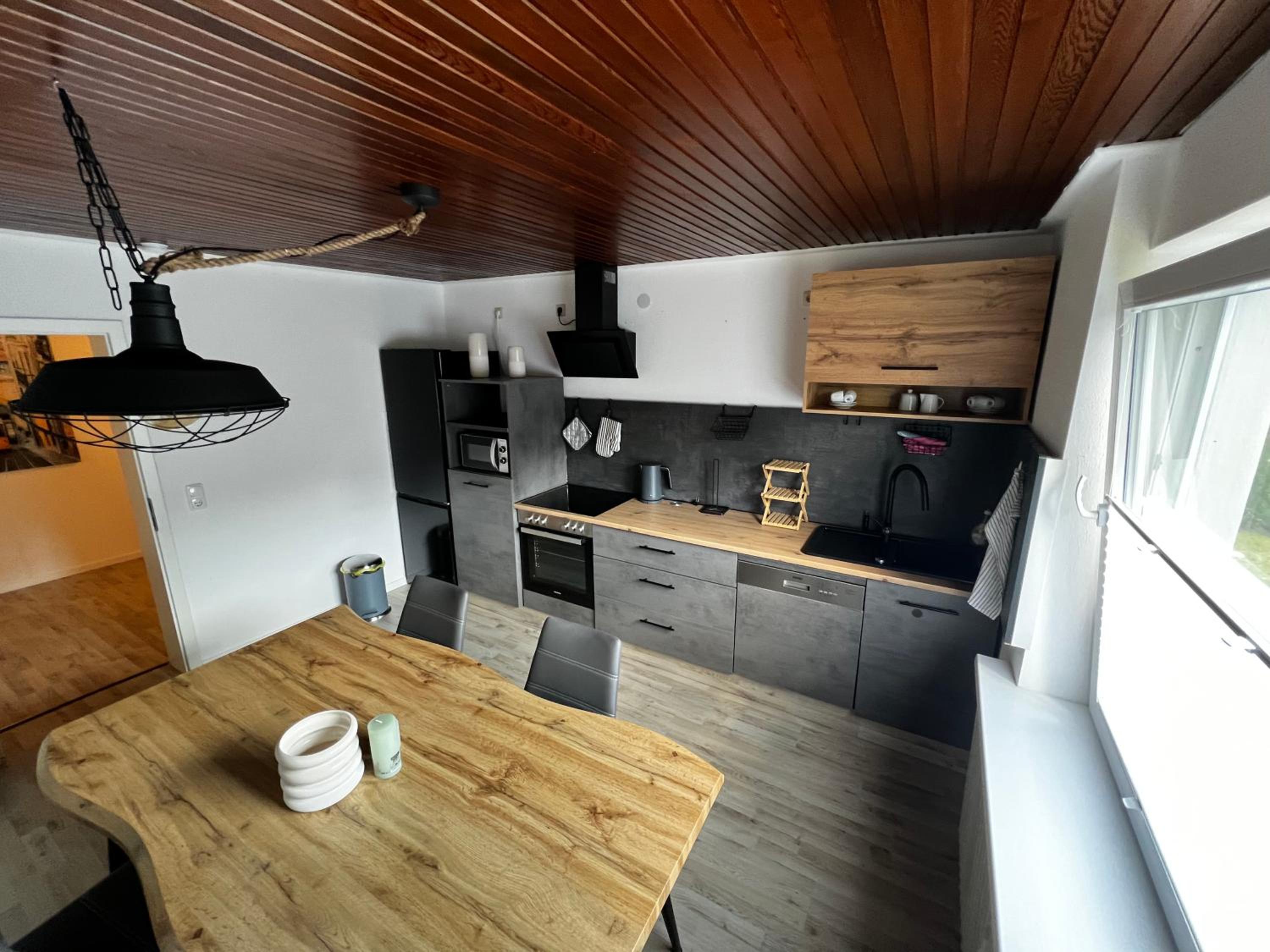 Five-Bedroom Premium Apartment photo 2