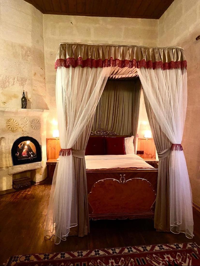 Queen Room - Photo 1