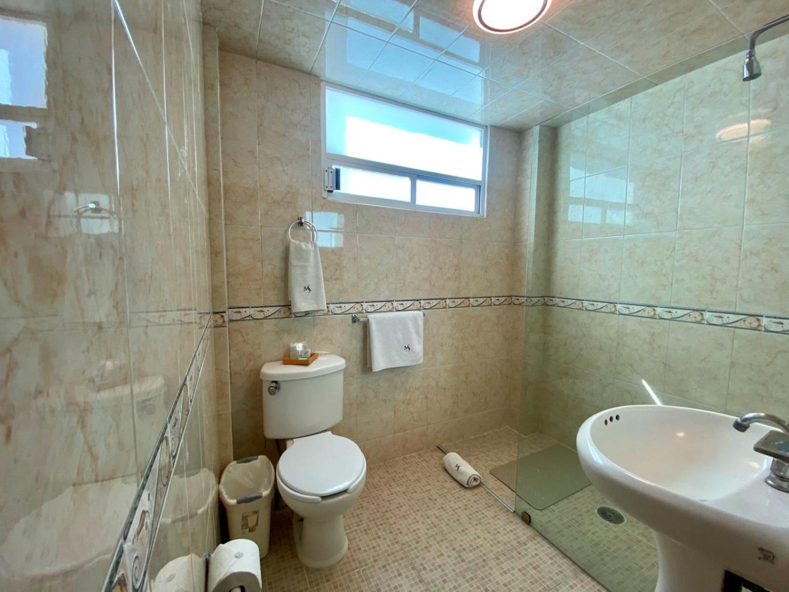 Double Room photo 3