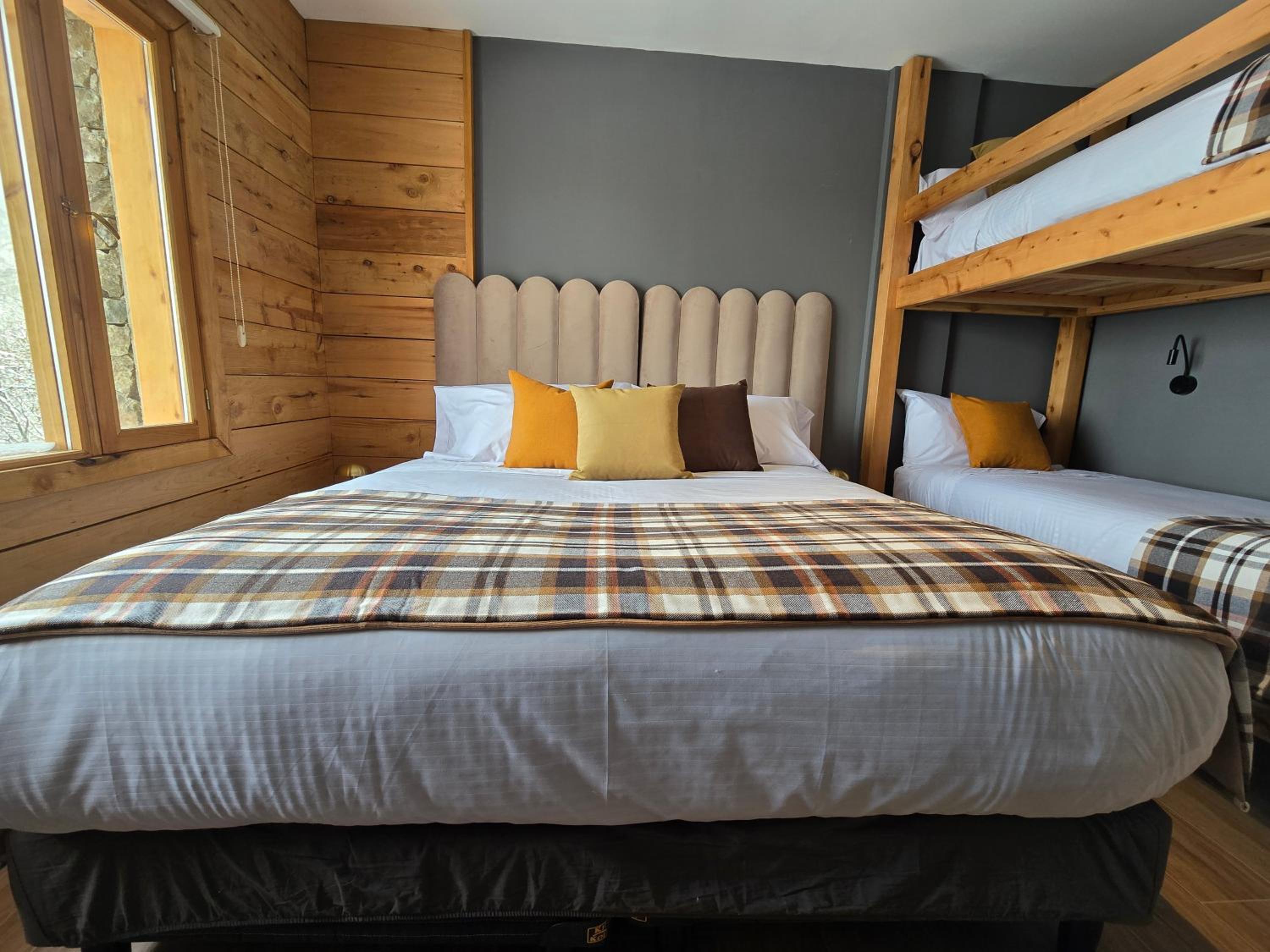 Standard Triple Room photo 3