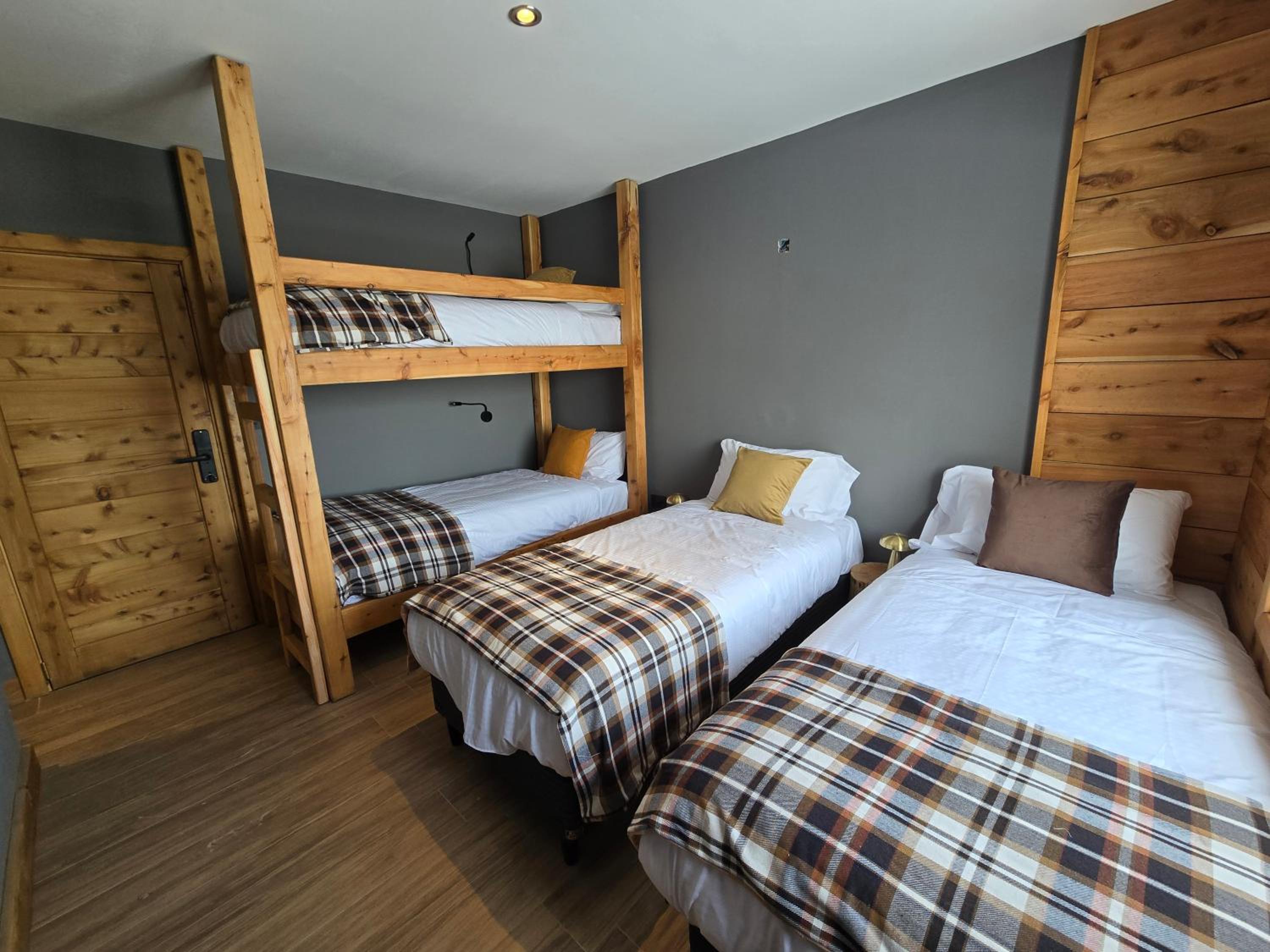 Standard Triple Room photo 1