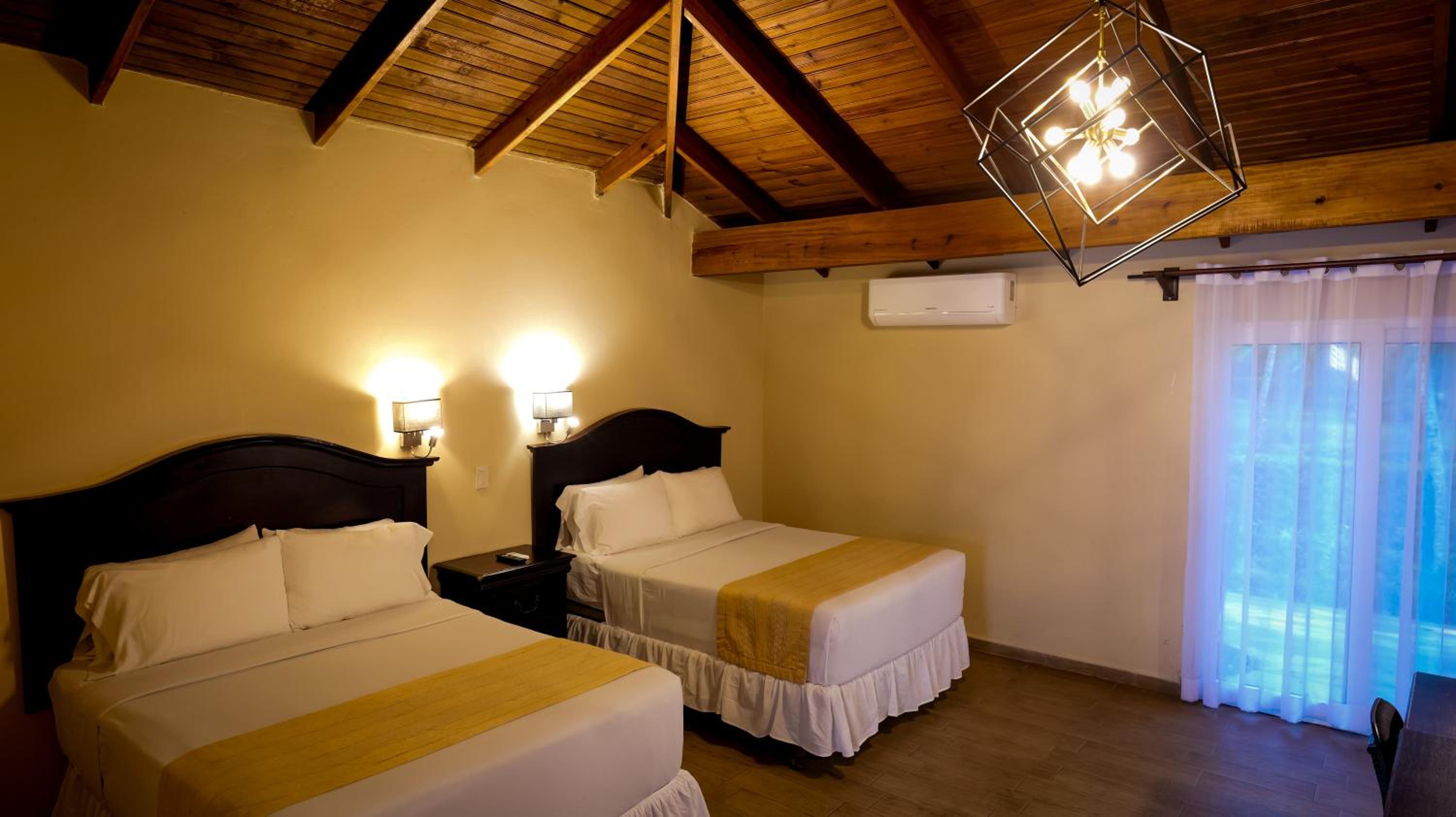 Deluxe Double or Twin Room with Pool Access