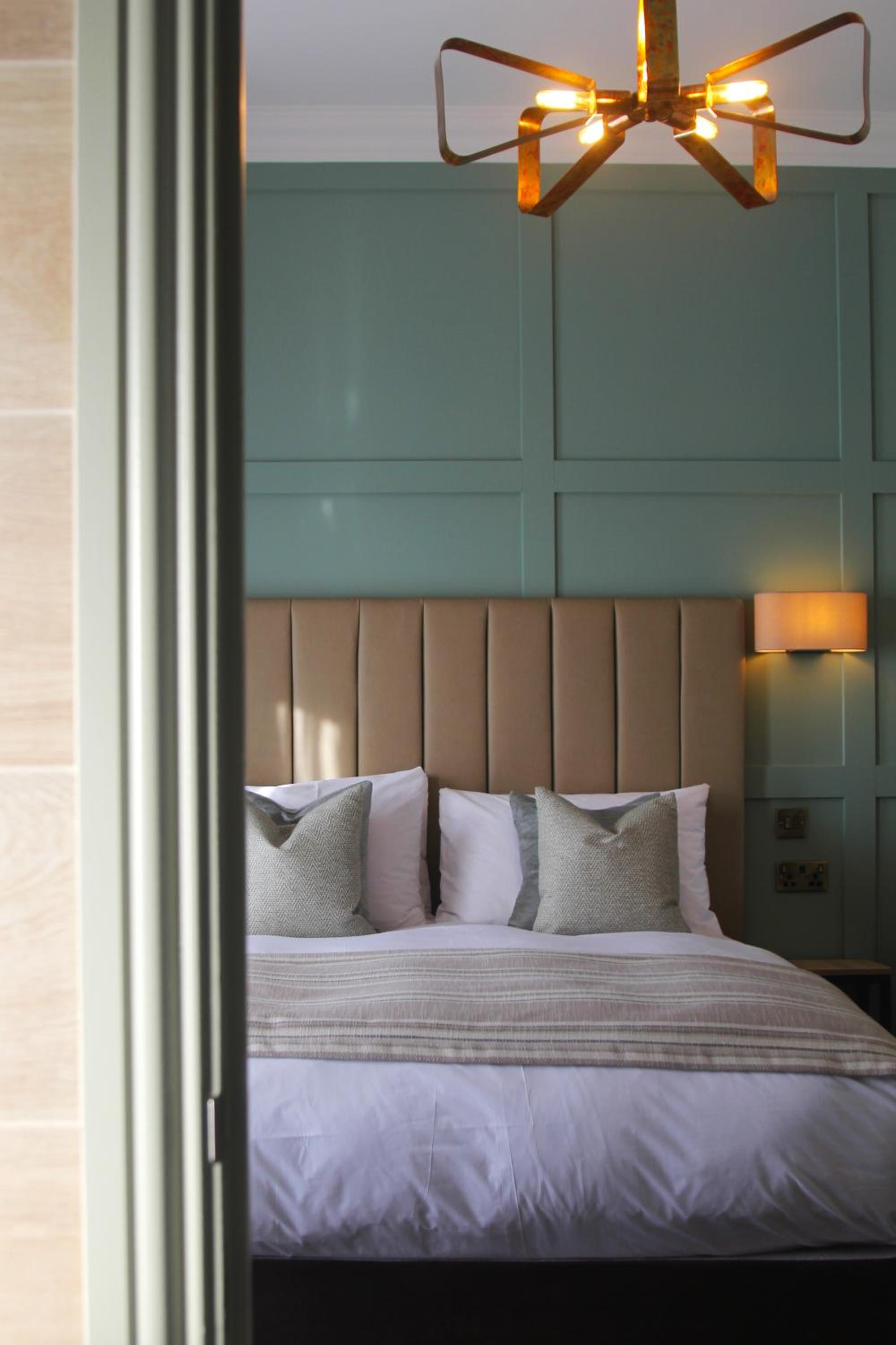 Deluxe Double Room with Bath