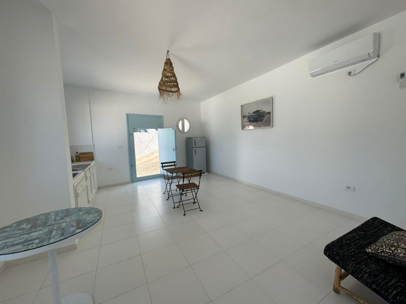 Two-Bedroom Apartment photo 2