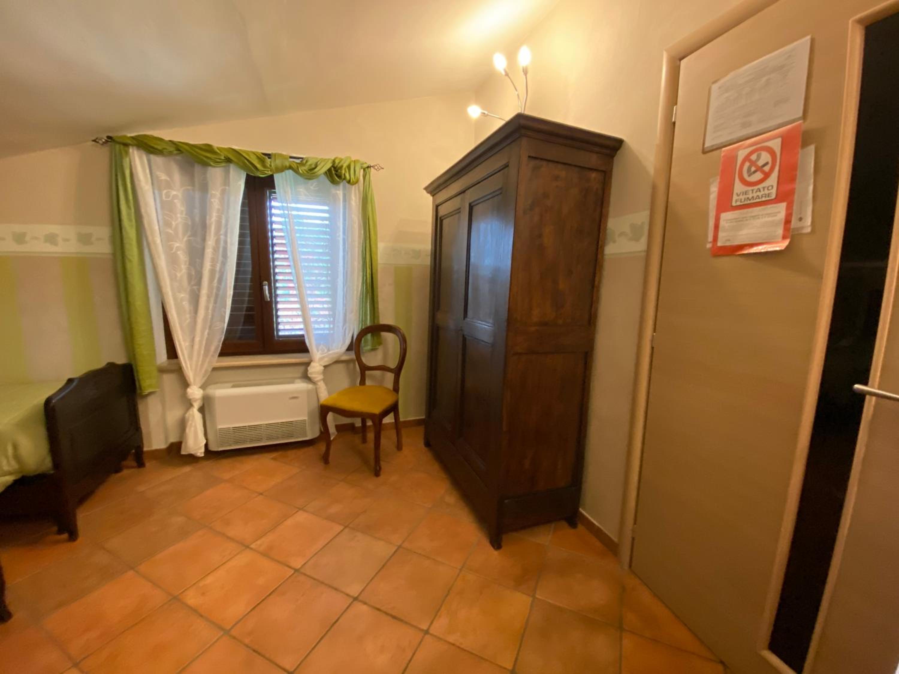 Family Room - Photo 1