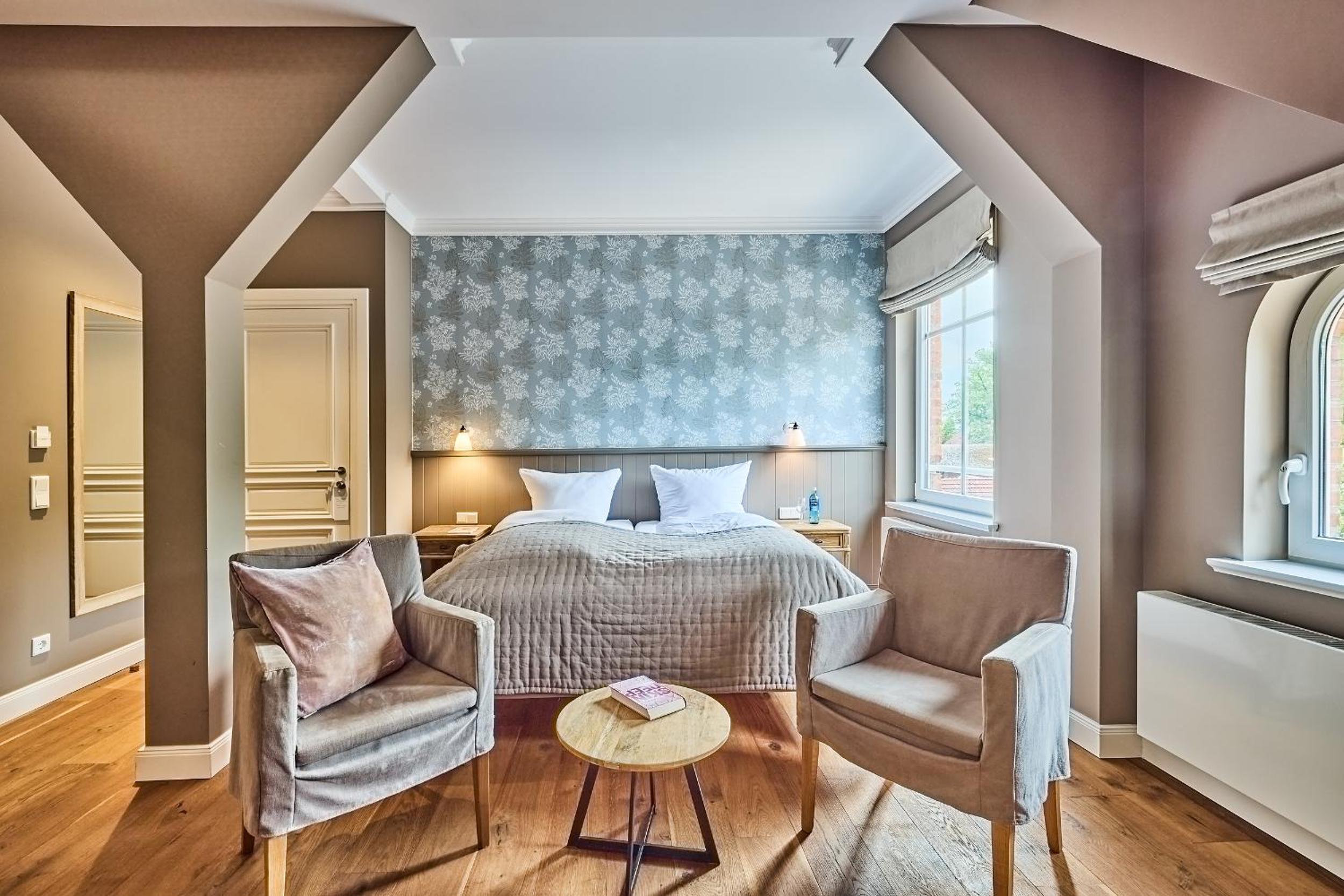 Deluxe Family Suite photo 2