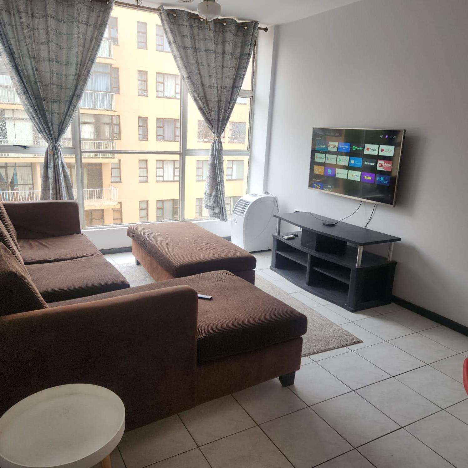 Two-Bedroom Apartment With Sea View photo 3