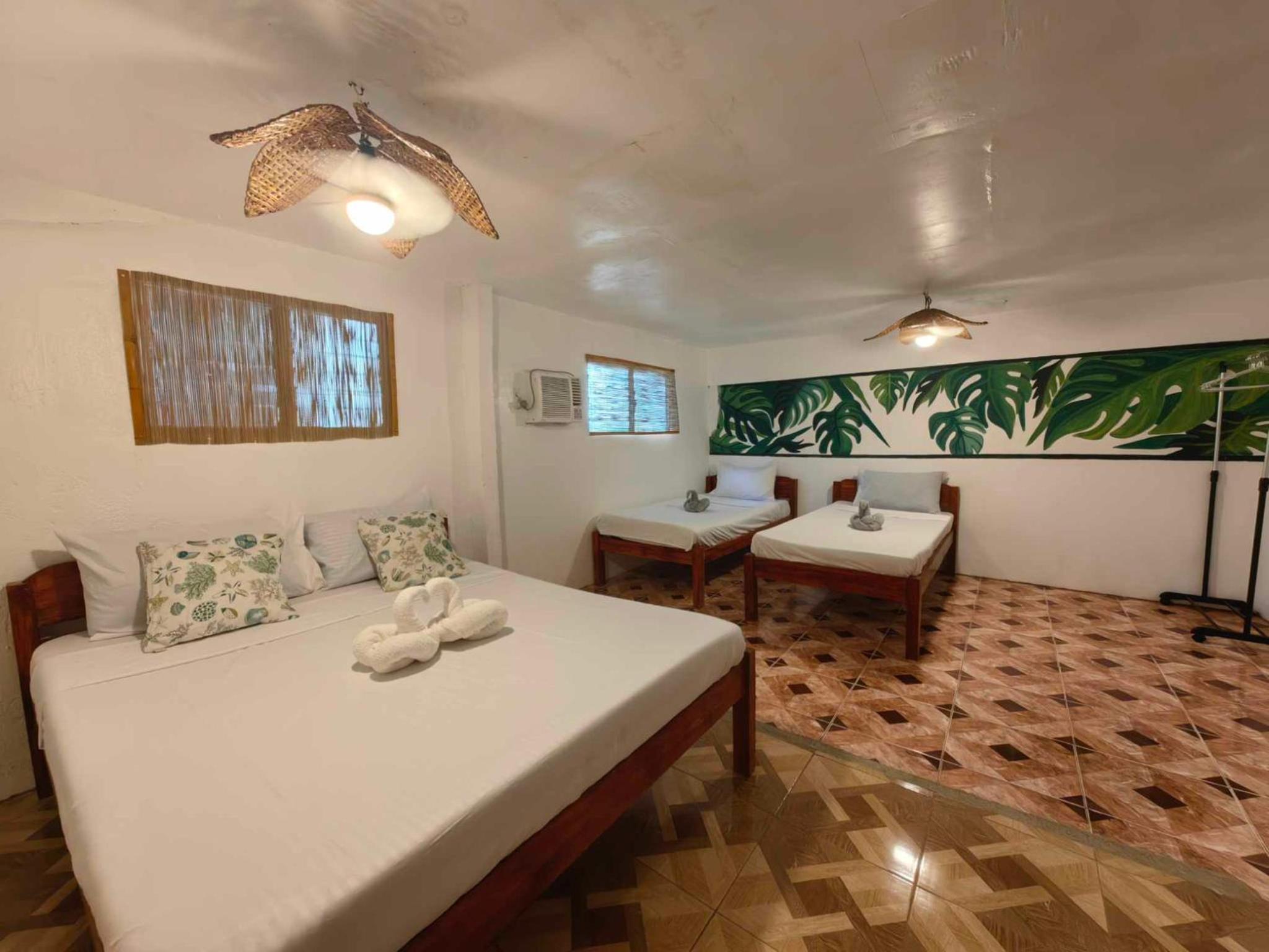 Family Room - Photo 8