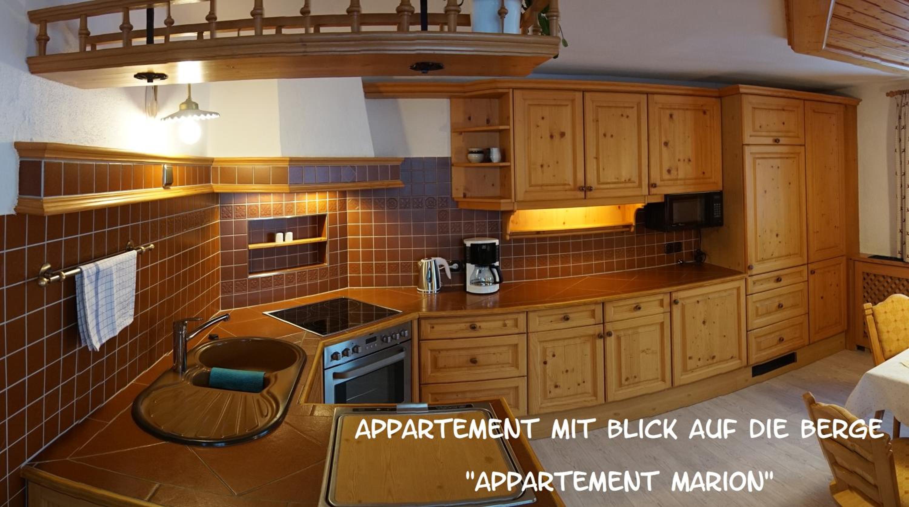 Apartment with Mountain View photo 3