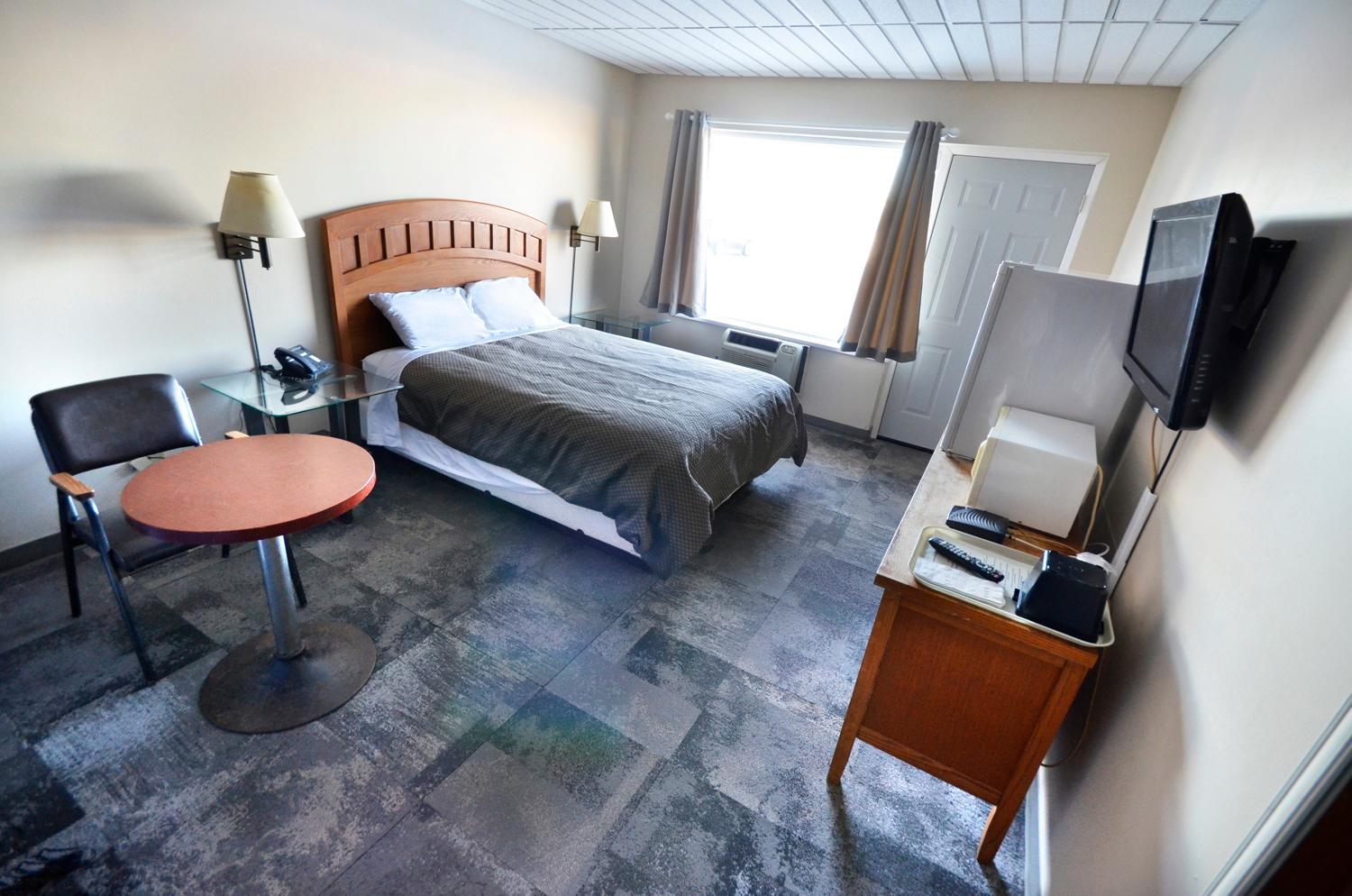 Queen Room