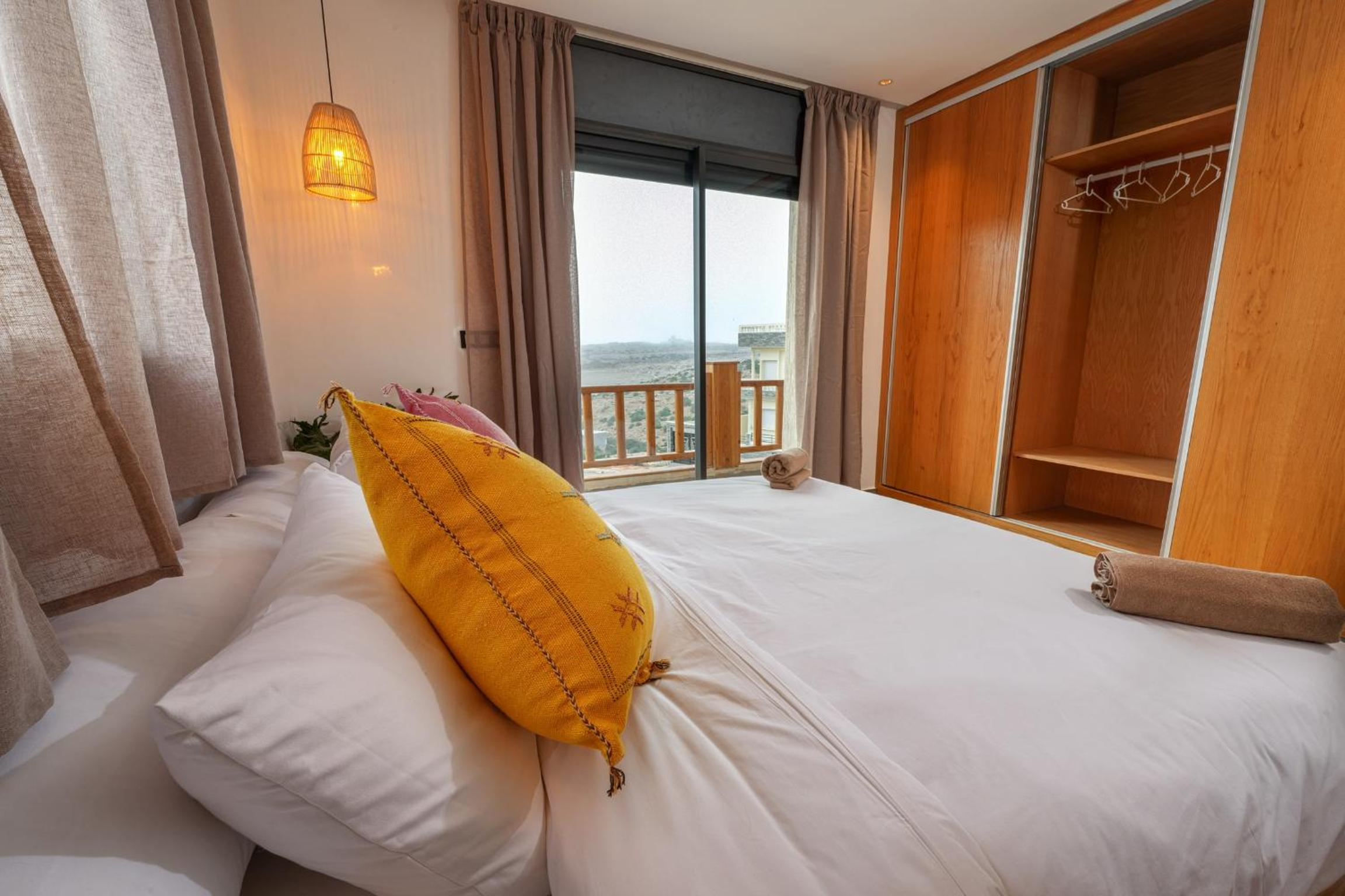 Double or Twin Room with Pool View photo 1