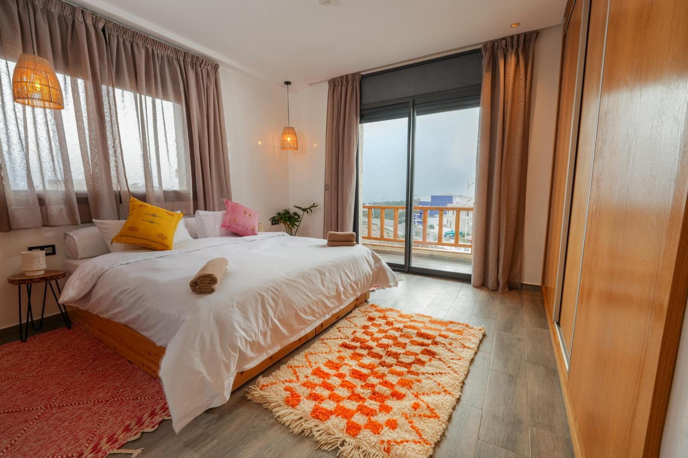 Double or Twin Room with Pool View photo 3