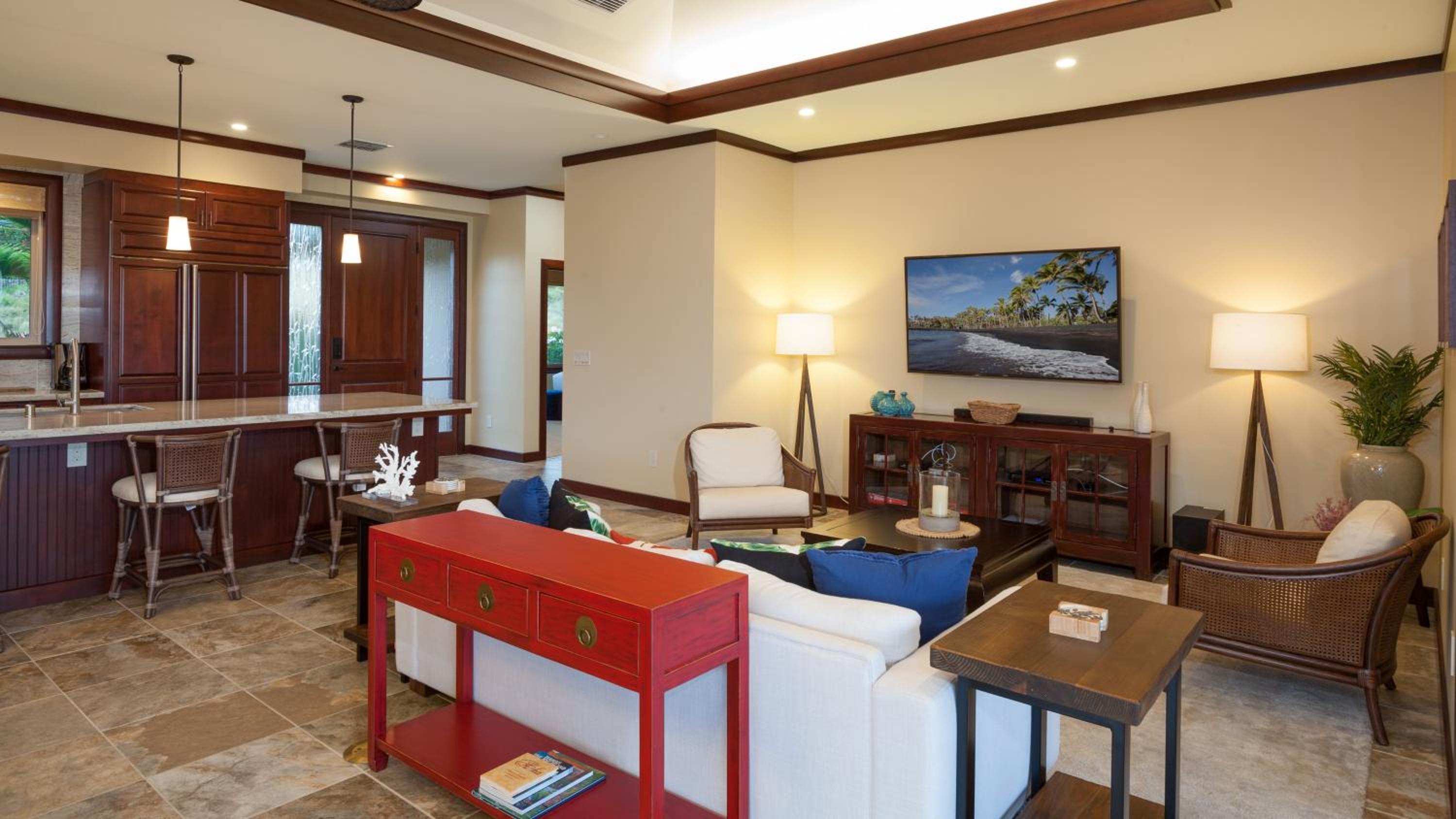 Three-Bedroom House photo 1