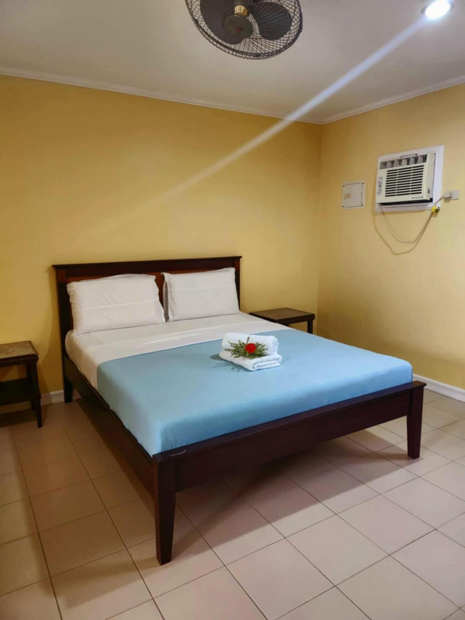 Standard Double Room - Photo 1