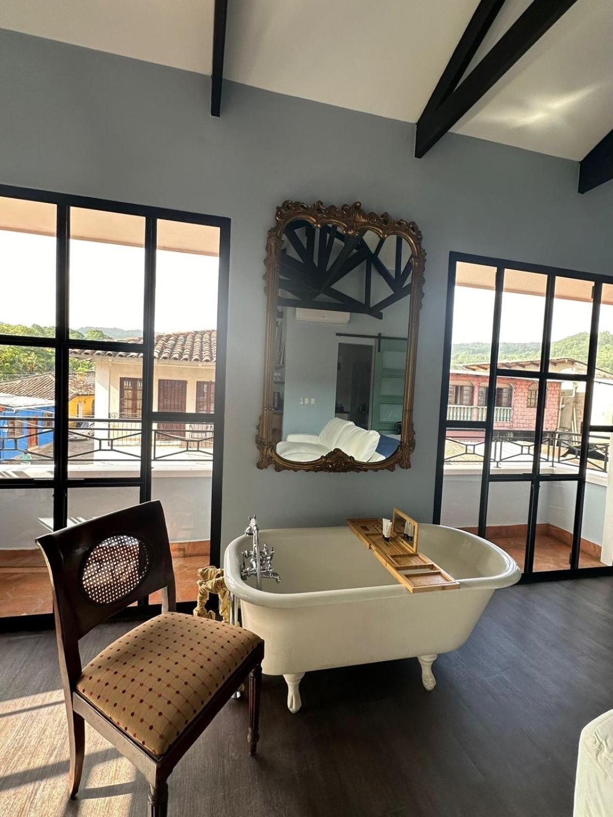 Superior Suite photo 1