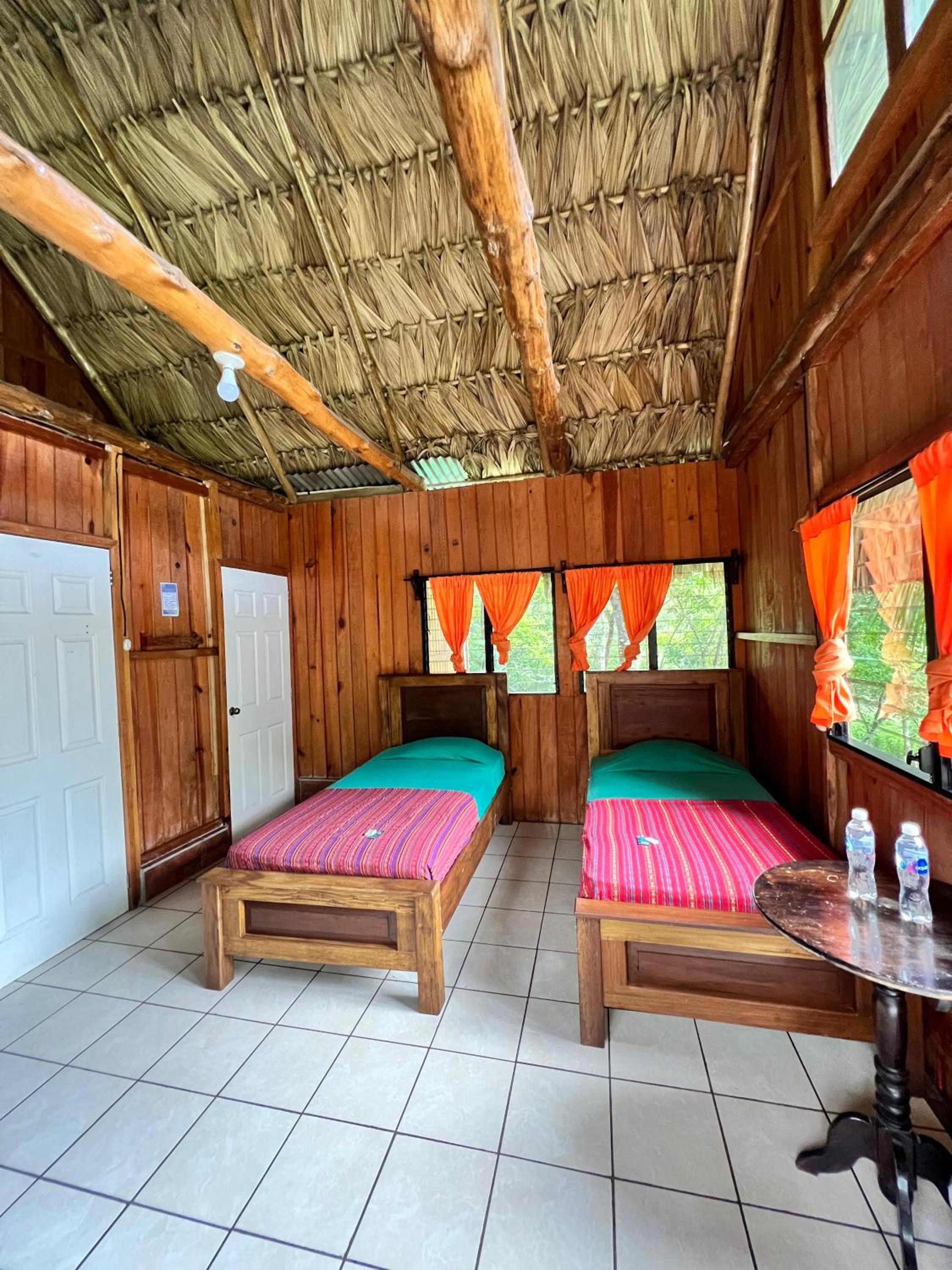 Bed in 6-Bed Mixed Dormitory Room photo 1