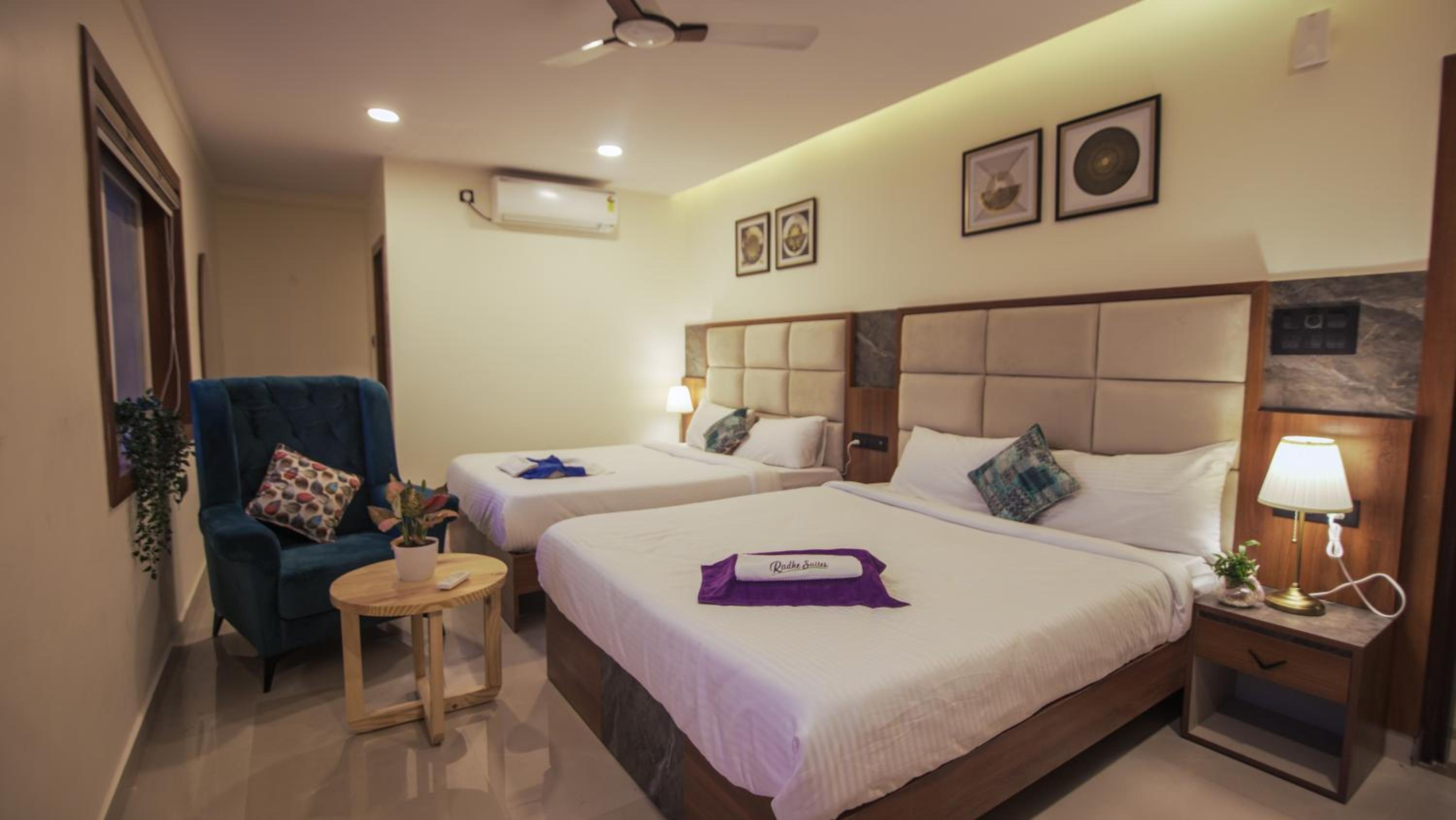 Suite - Photo 15