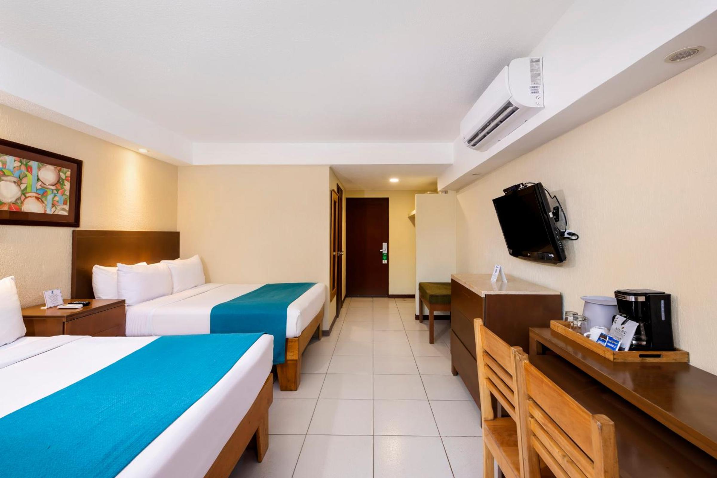 Double Room with Two Double Beds, Balcony and Garden View - Non-Smoking