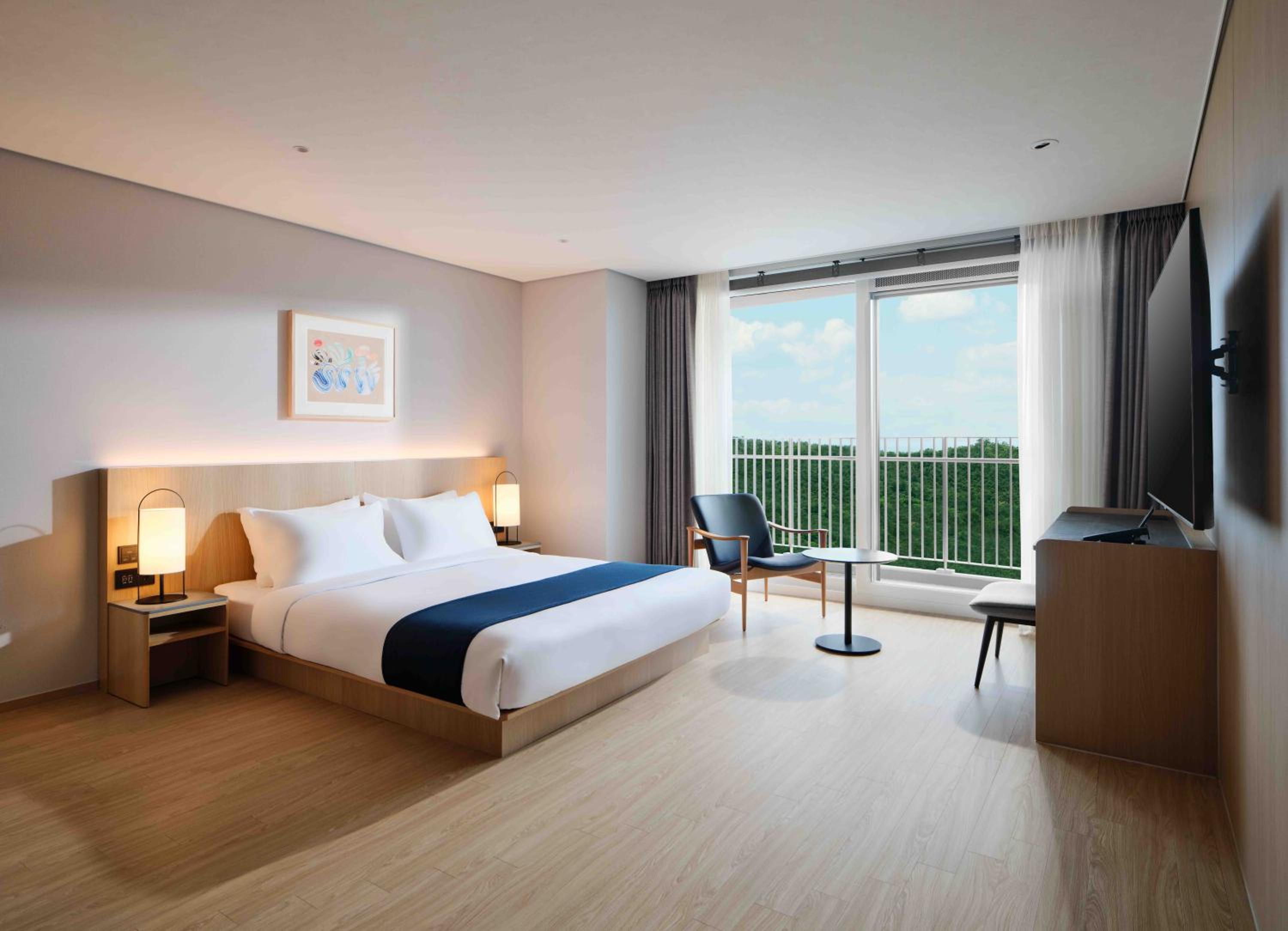 Deluxe Twin Room - Photo 2