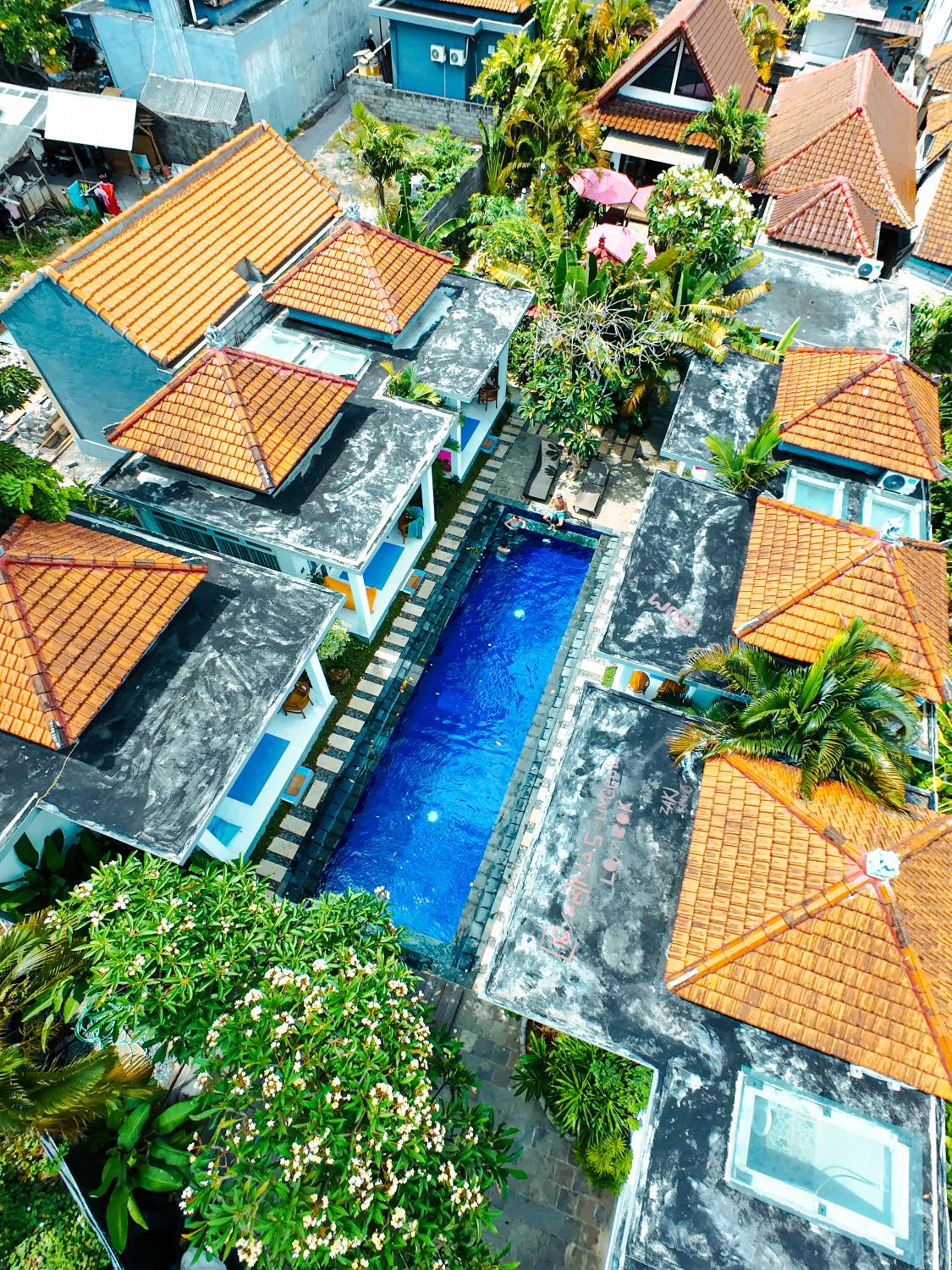 Double Room with Pool View photo 2