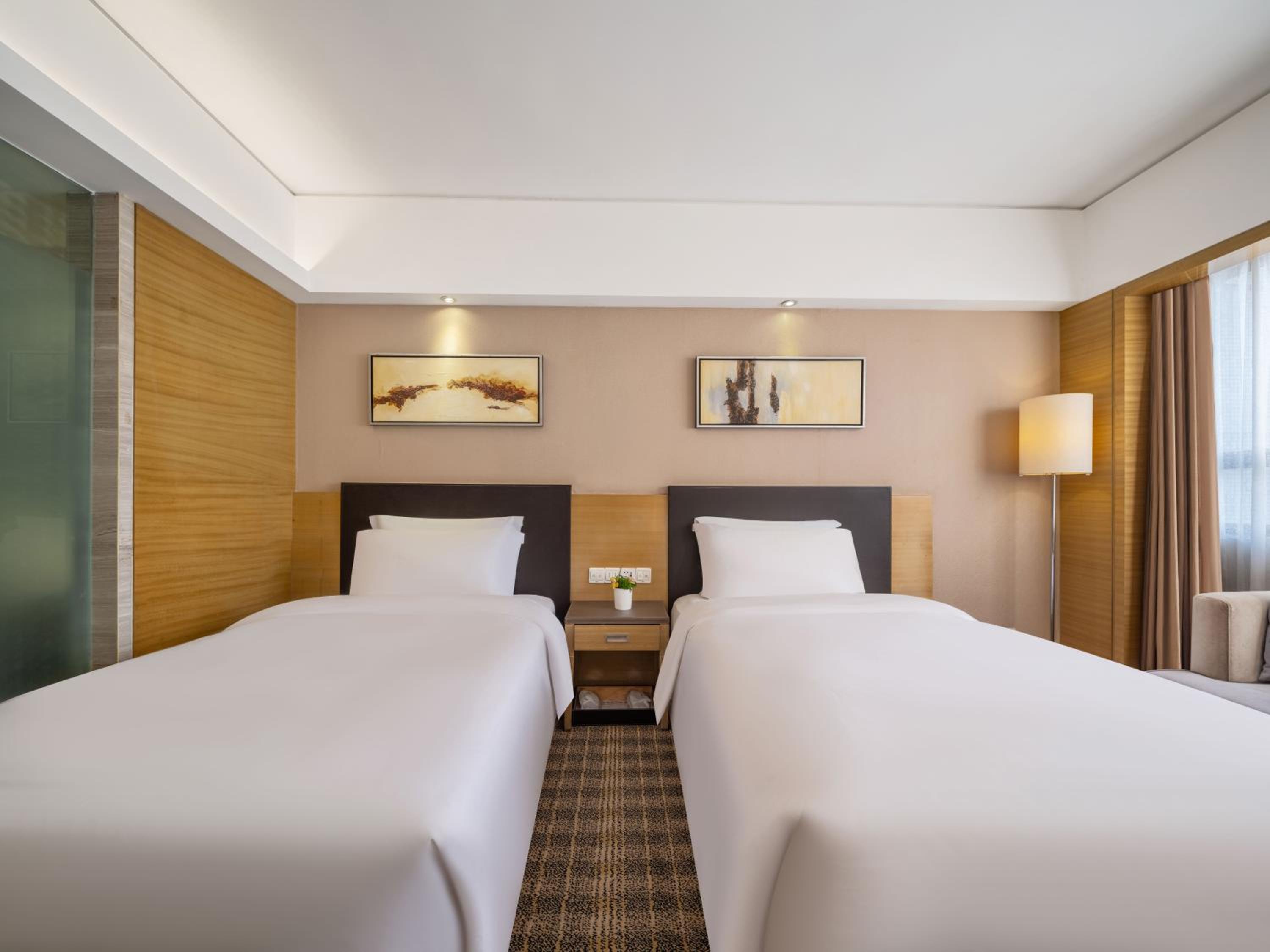 Superior Twin Room - Photo 3