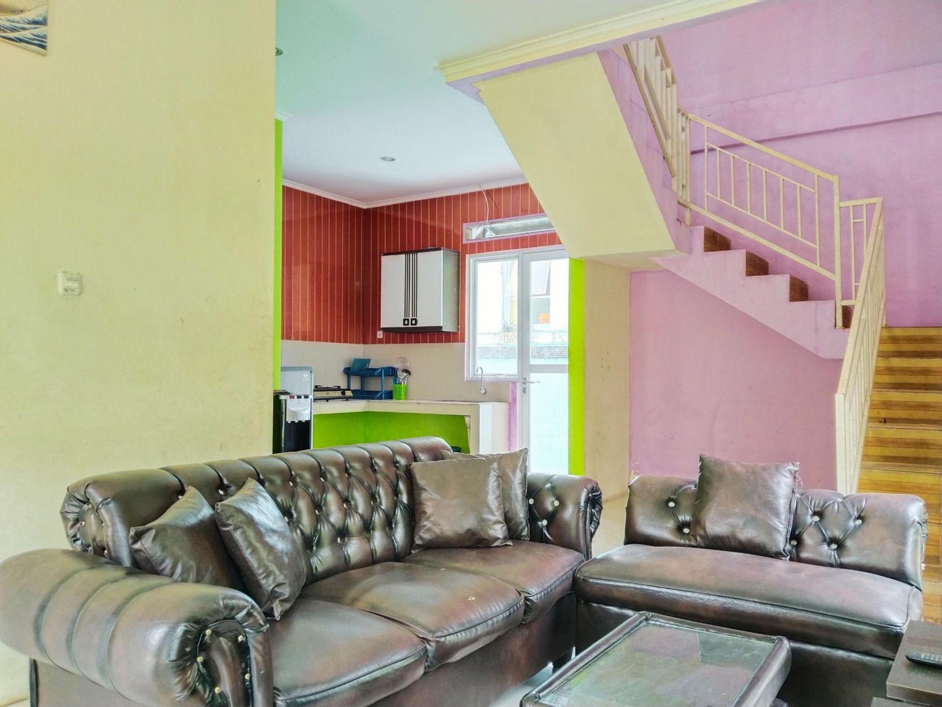 Three-Bedroom Villa photo 3