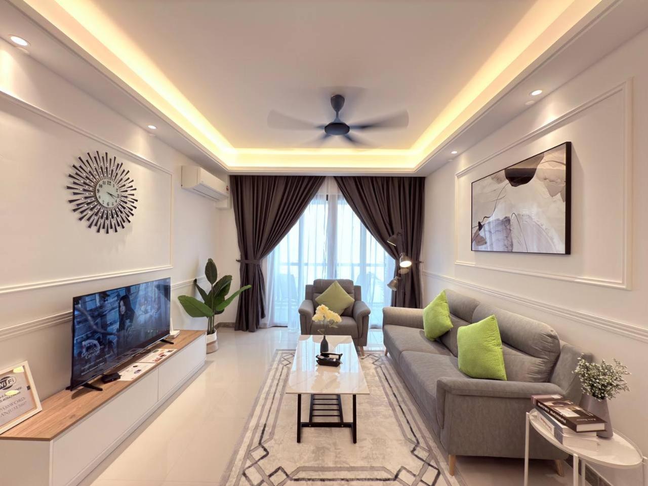 Two-Bedroom Apartment with Water View