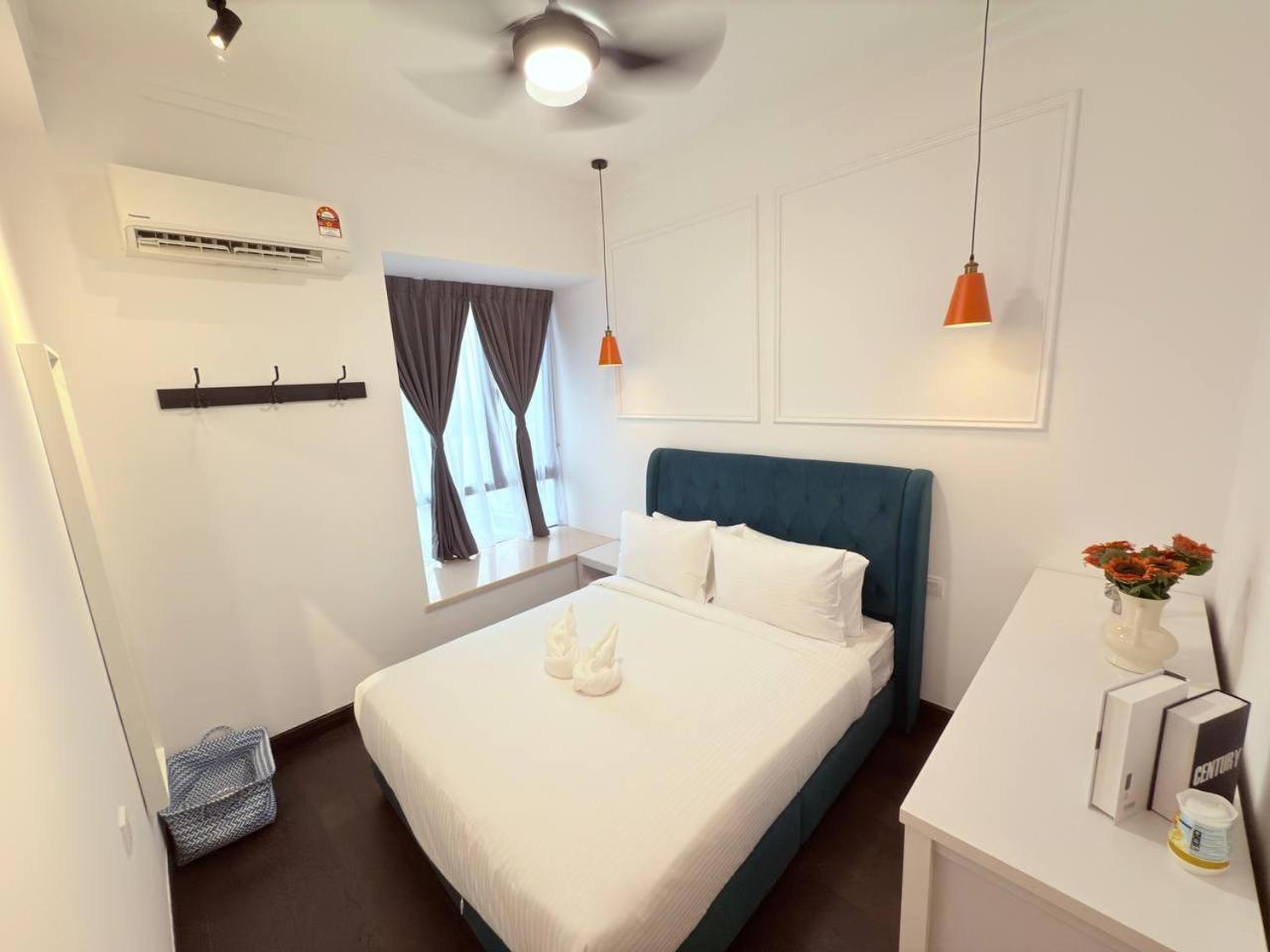 Two-Bedroom Apartment - Oceanfront photo 1