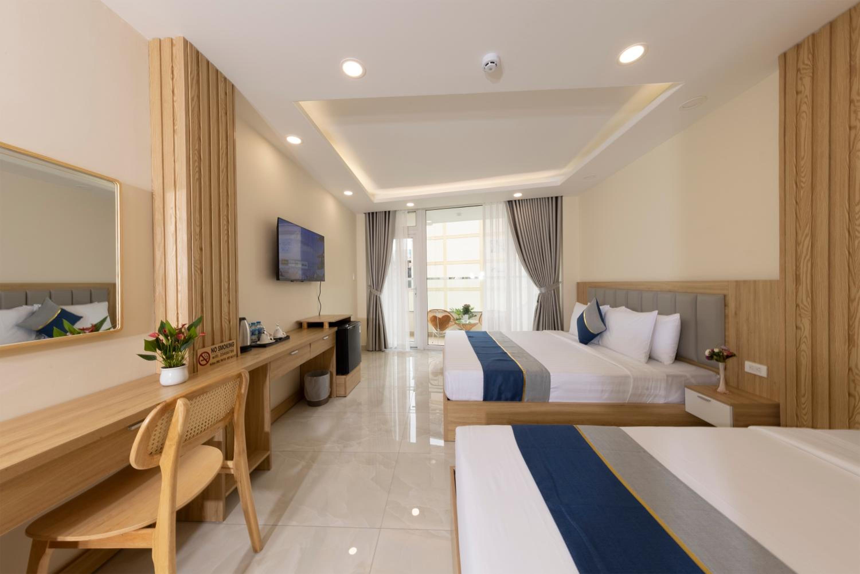Family Suite with Balcony